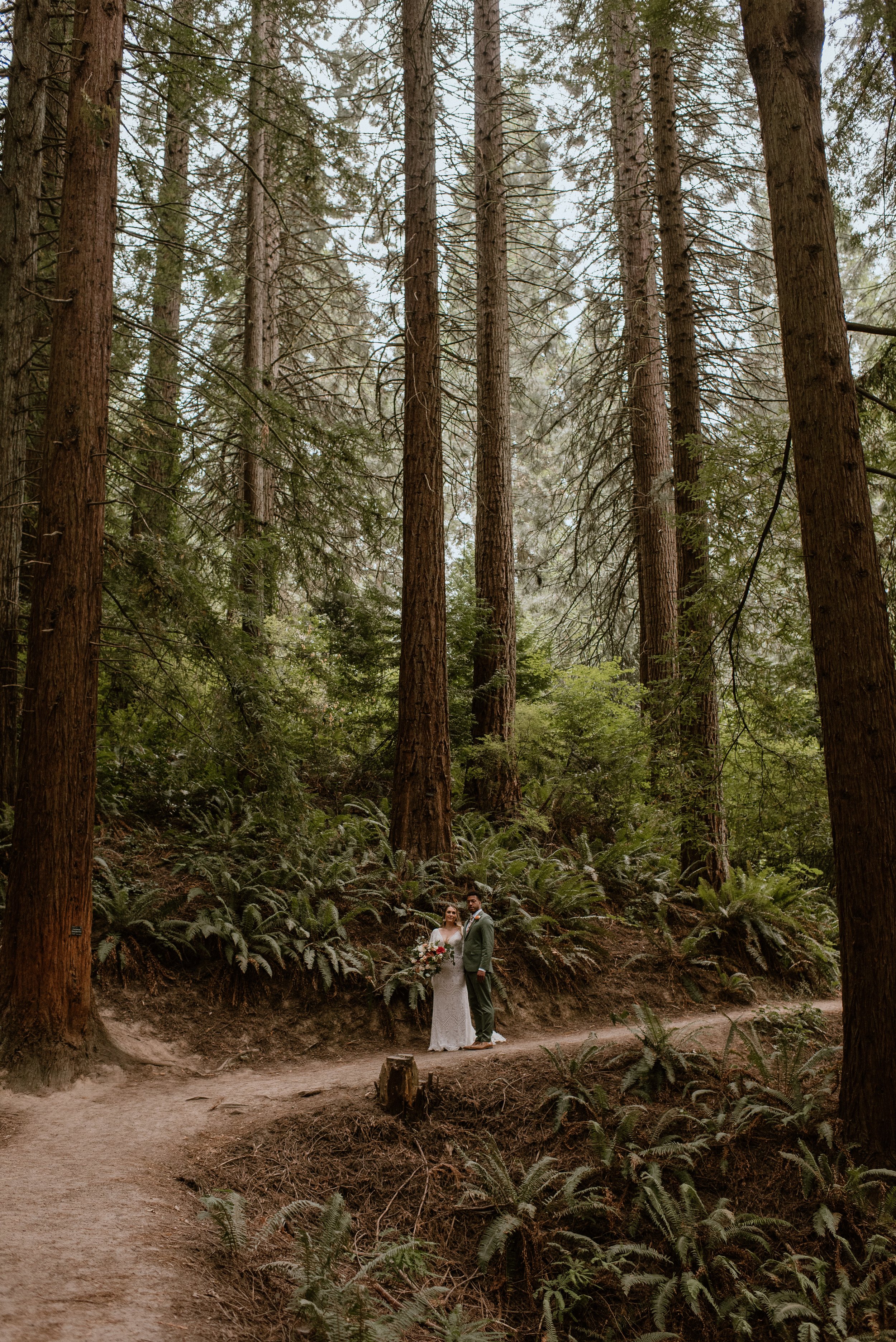 BRIANNAANDCALVIN-oregonwedding-forestpark-firstlookandportraits-madelinerosephotographyco-134.jpg