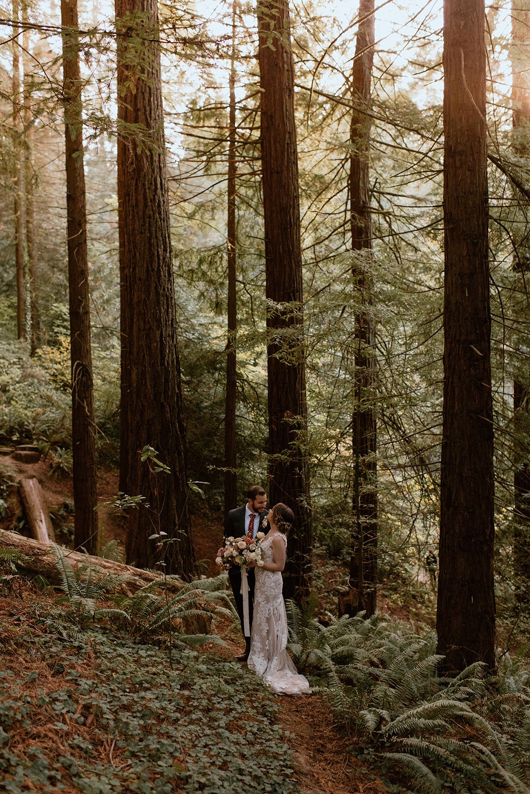 KIMBERLYANDNATE-oregonwedding-hoytarboretum-portraits-madelinerosephotographyco-52.jpg