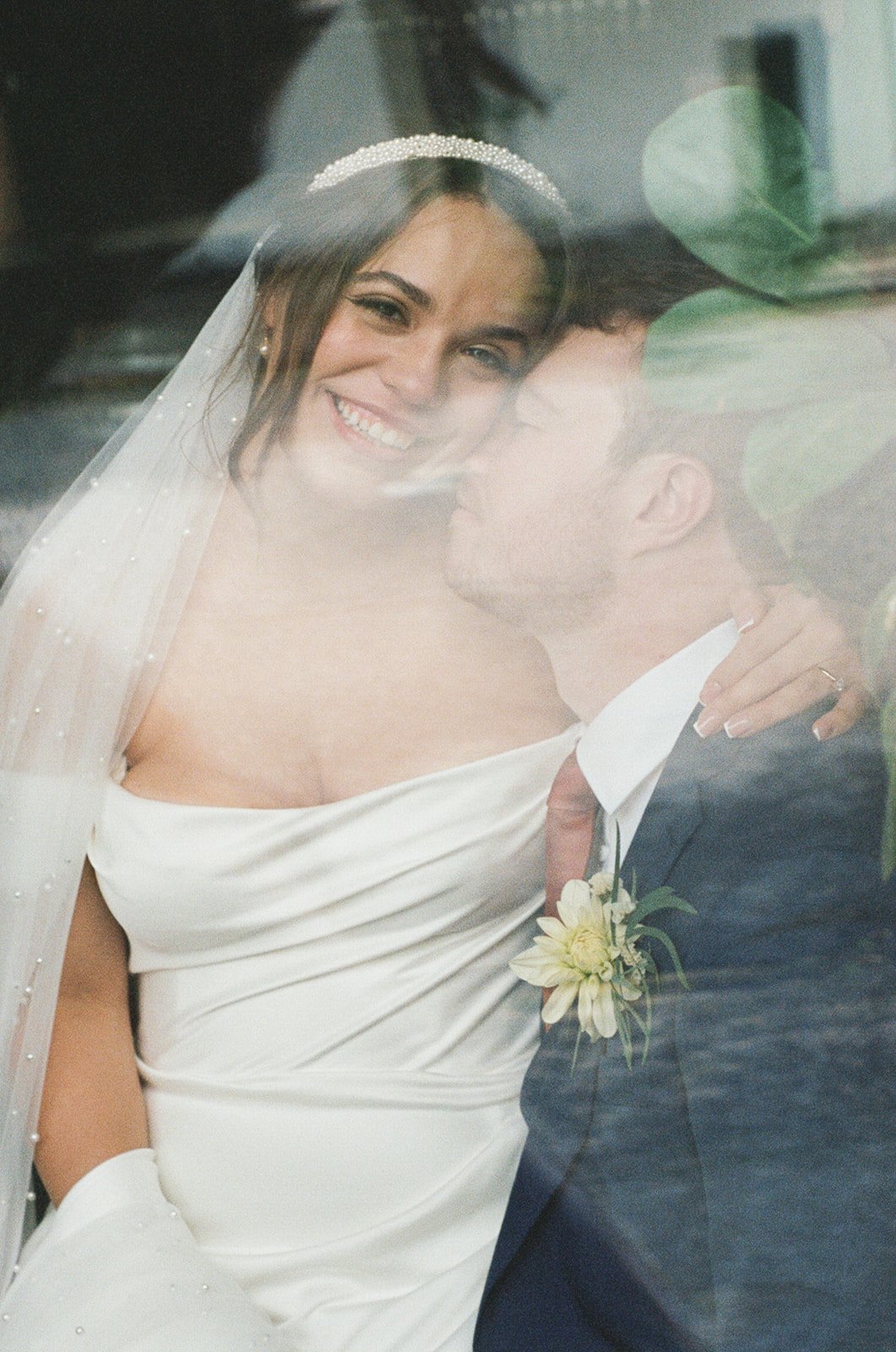 EMMAANDCONRAD-oregonwedding-coopershall-film-madelinerosephotographyco-19_websize.jpg