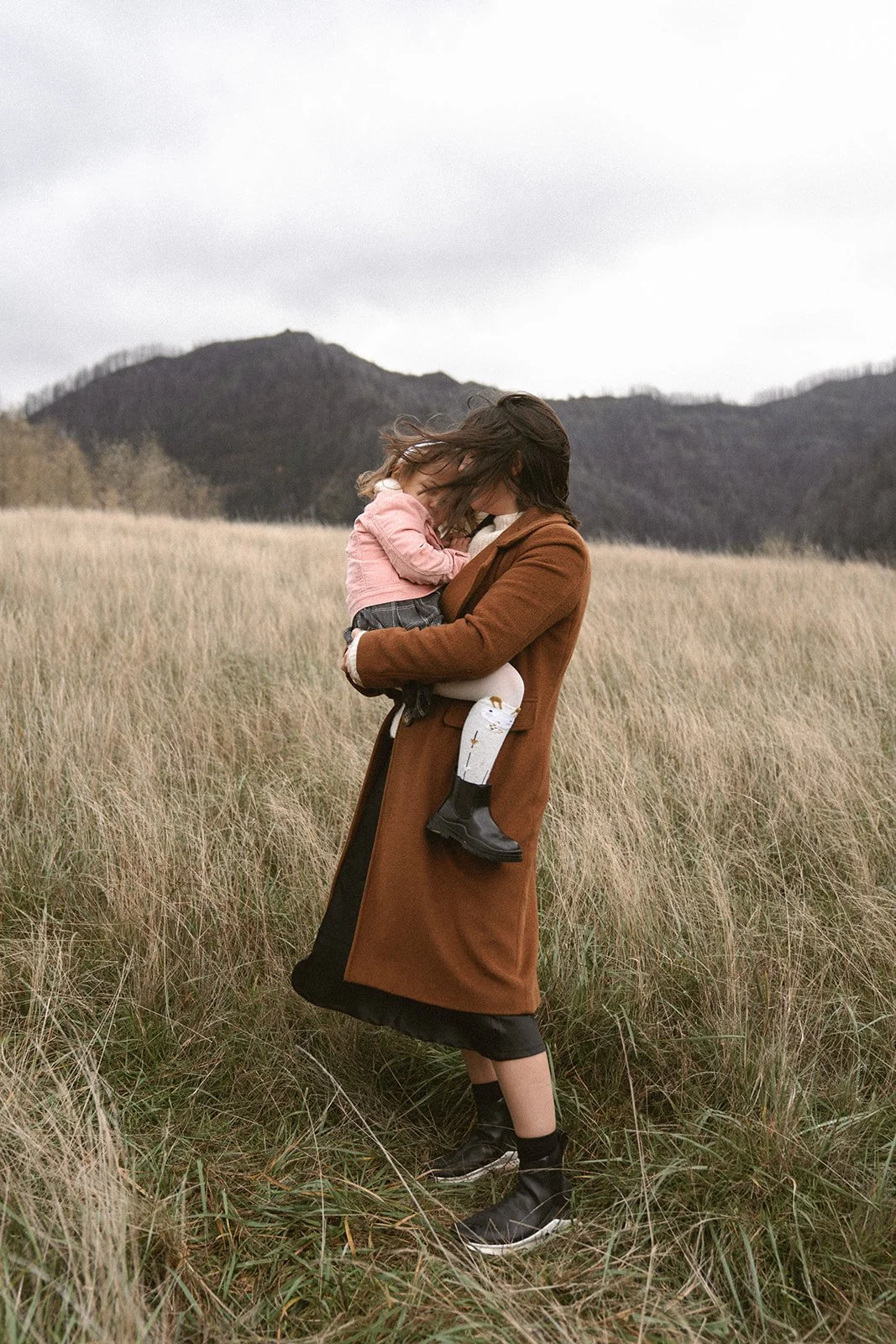 LOWEFAMILY-oregonfamilysession-hamiltonisland-sneakpeeks-8_websize.jpg