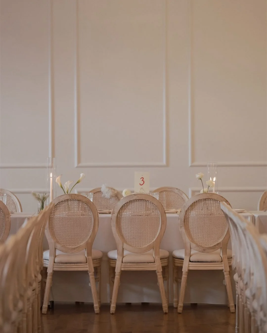 The most serene reception details on digital and film at @thearclightvenue &hearts;️

Photography @madelinerosephoto
Hair @entrusthairpdx
Makeup  @cathlandgraf
Venue @thearclightvenue
Catering @thehivecateringco
Dress @aandbe_portland
Florist @kismet