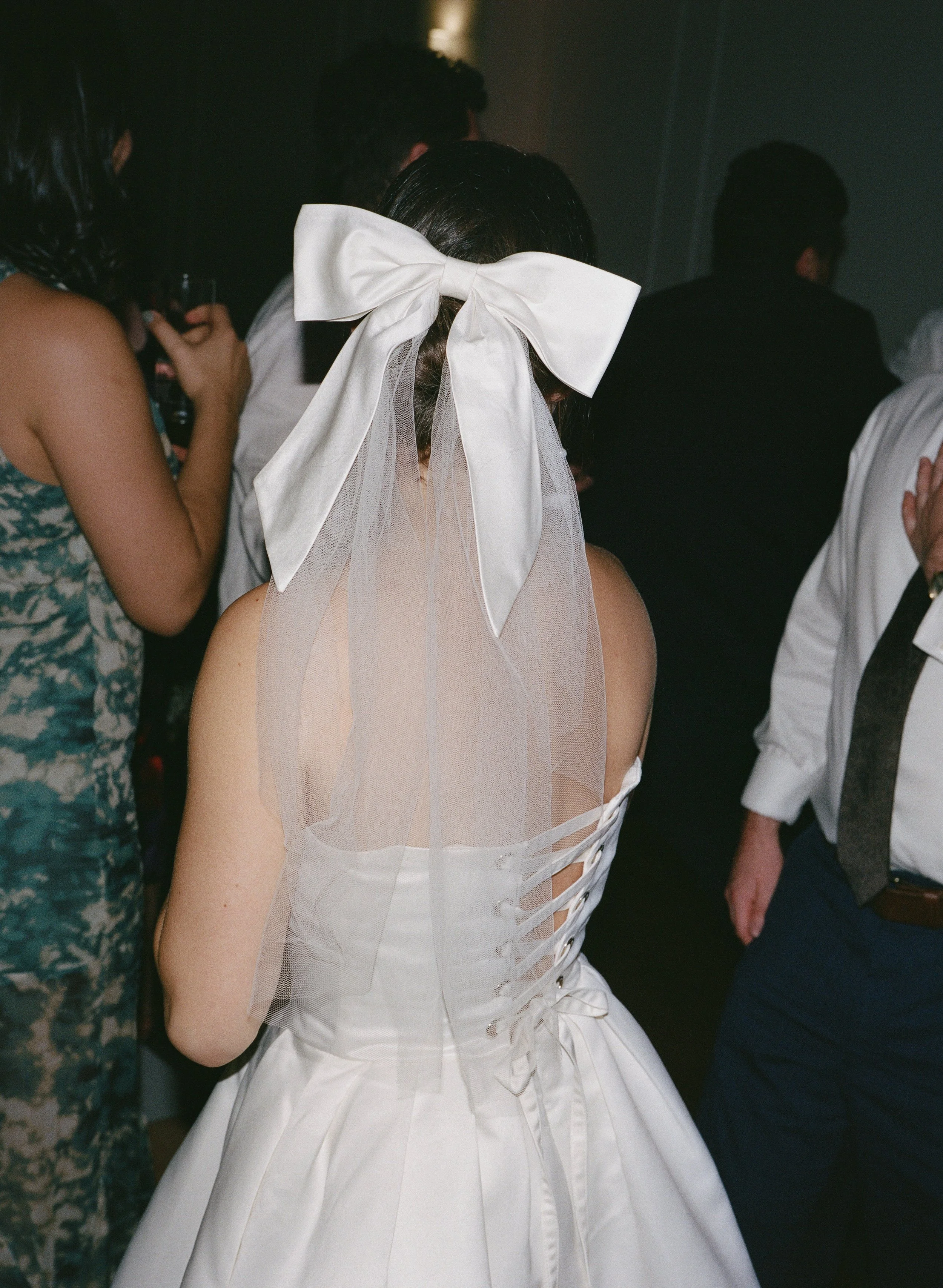 MADELINEANDCOLE-oregonwedding-thearclight-filmscans-madelinerosephotographyco-197.jpg