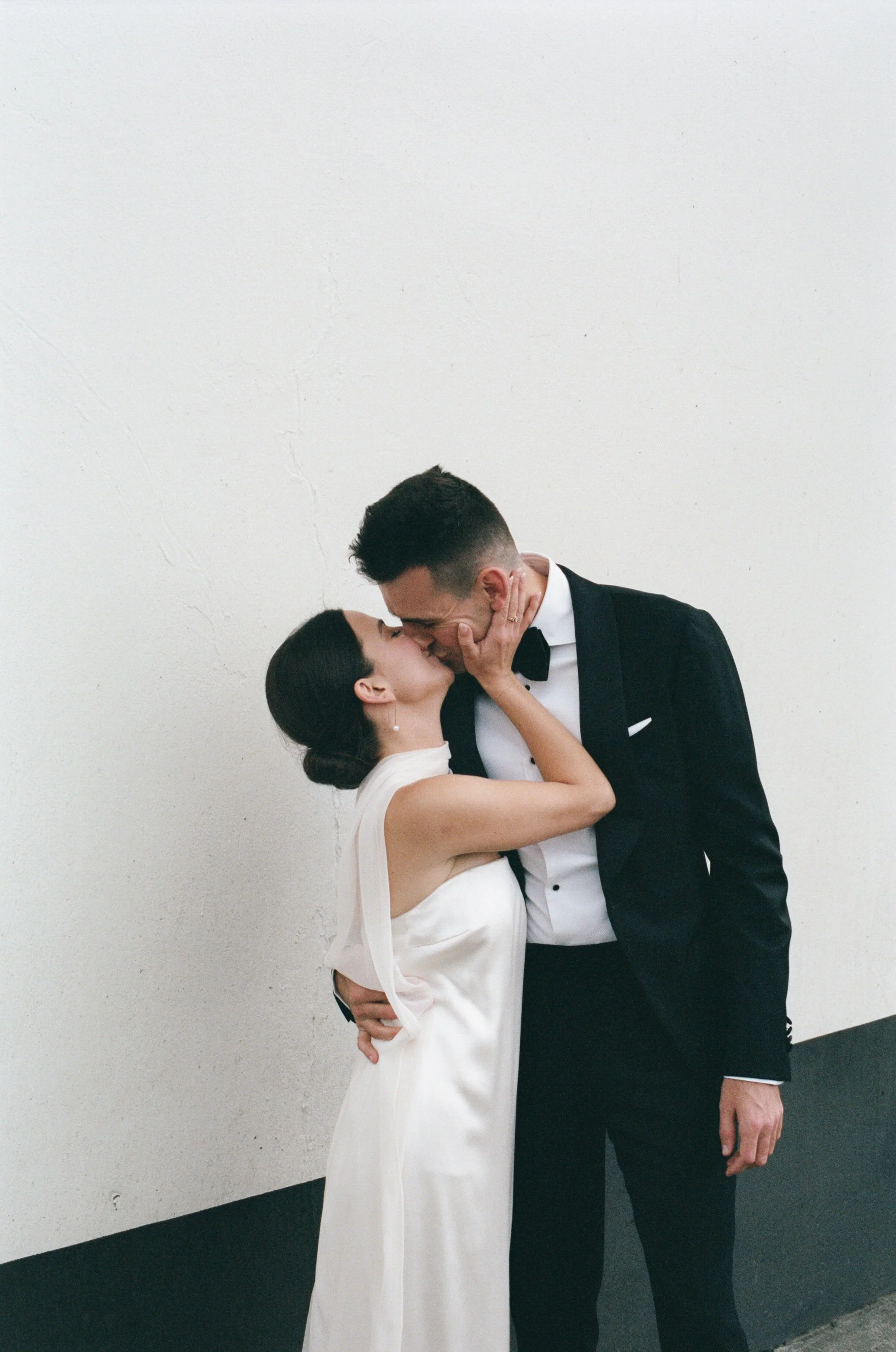 MADELINEANDCOLE-oregonwedding-thearclight-filmscans-madelinerosephotographyco-62.jpg