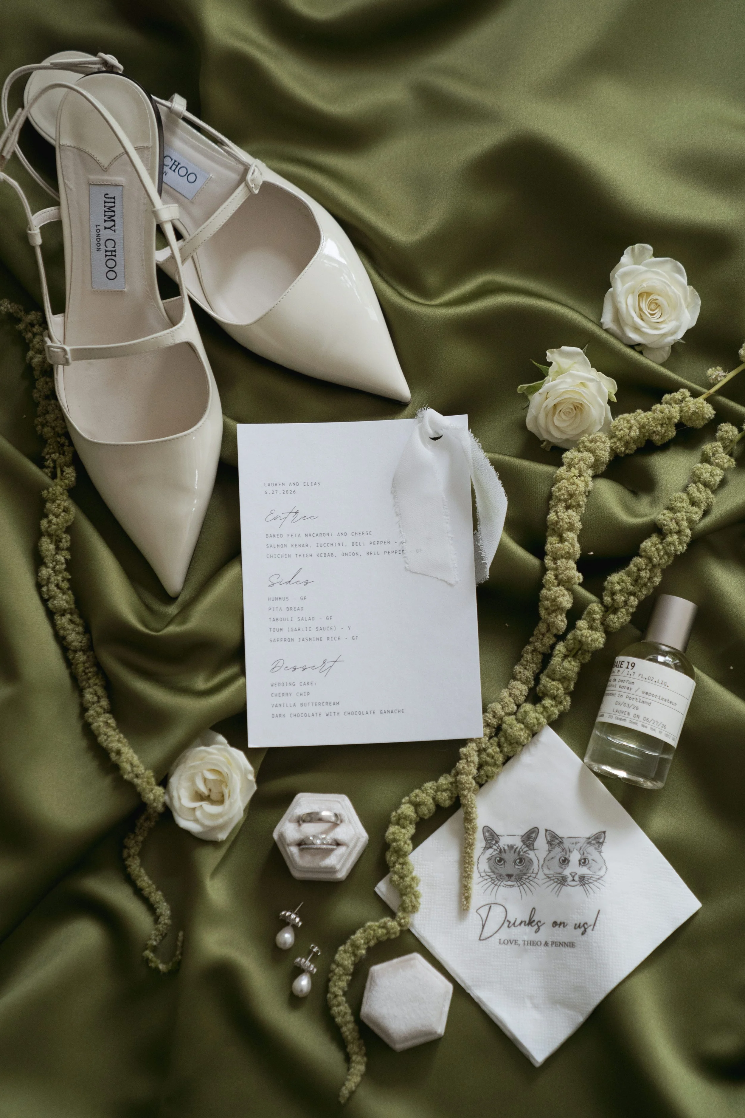 LAURENANDELIAS-washingtonwedding-capehornestate-highlights-madelinerosephotographyco-2.jpg