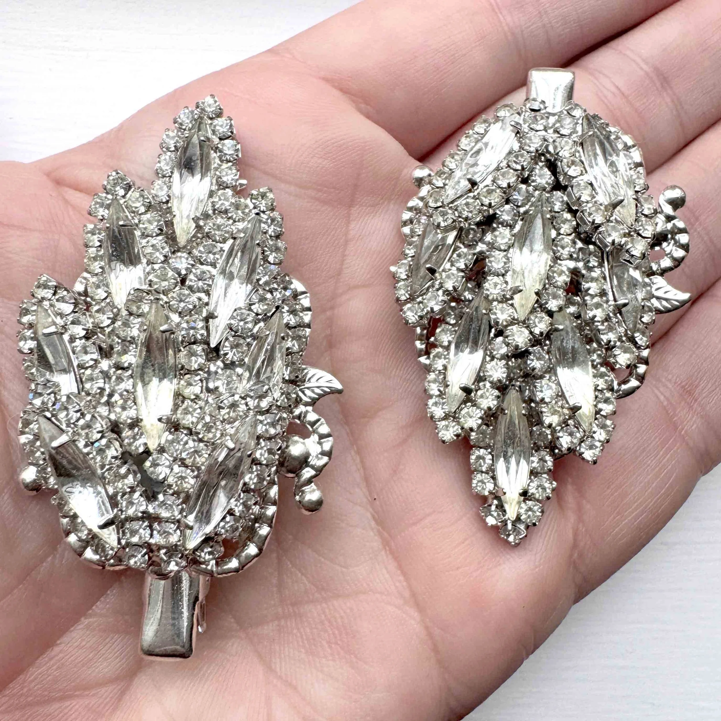 1950s vintage rhinestone silver hair decorations - vintage hair accessories