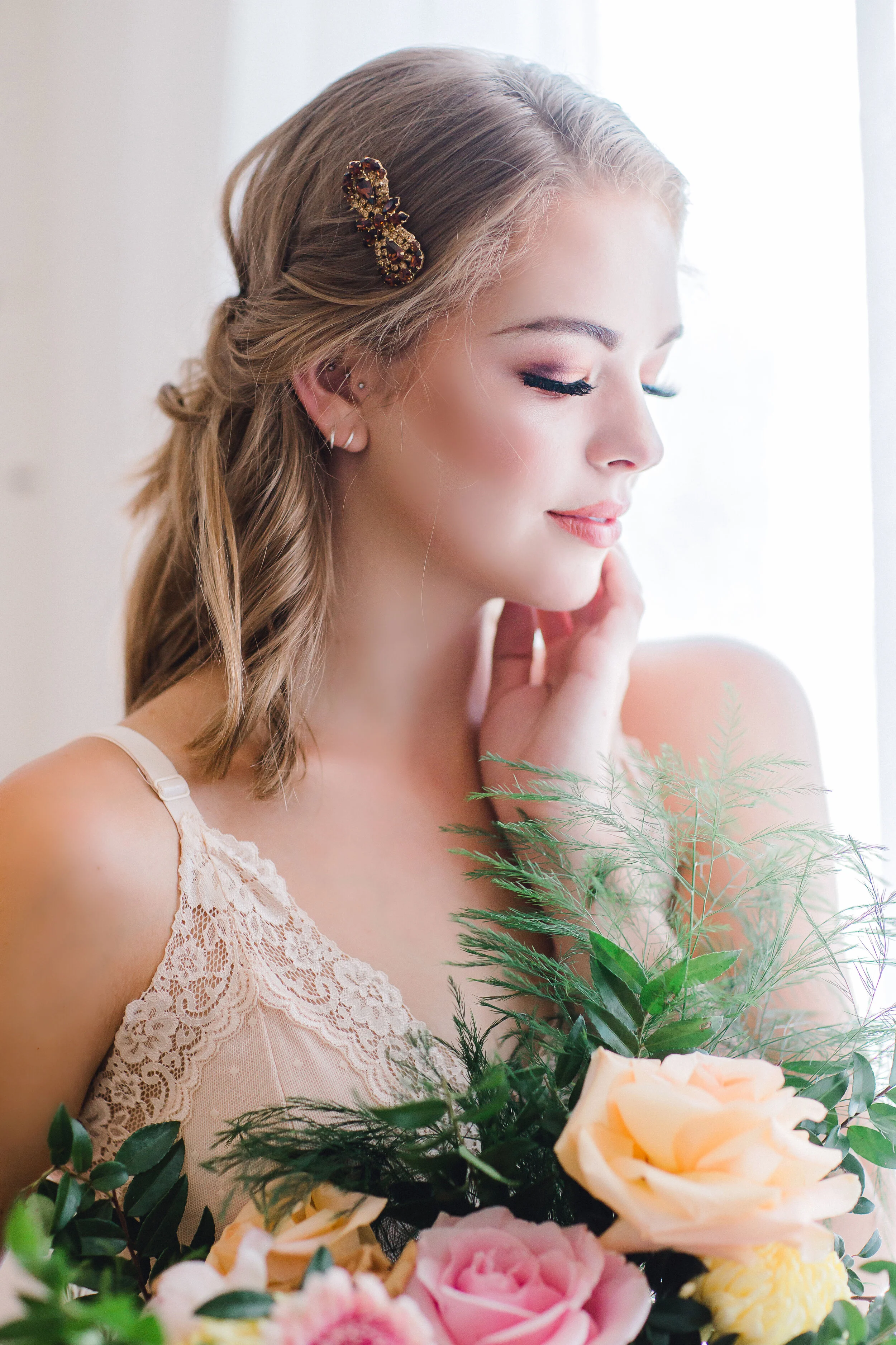Vintage Blush Wedding with 1950s Topaz Diamante Hair Comb