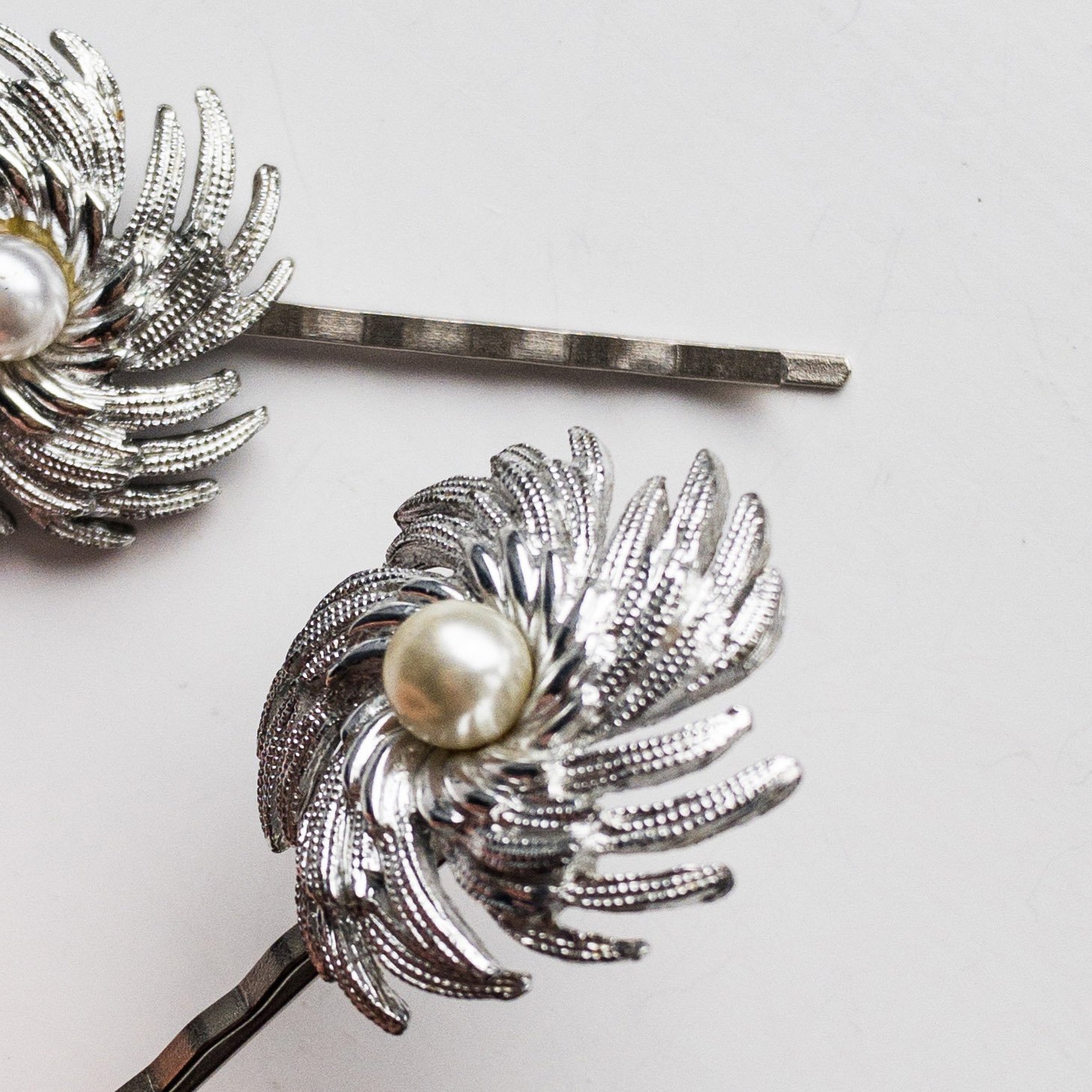 Vintage 1950s Pearl Silver Swirl Bridal Wedding Hair Pins 