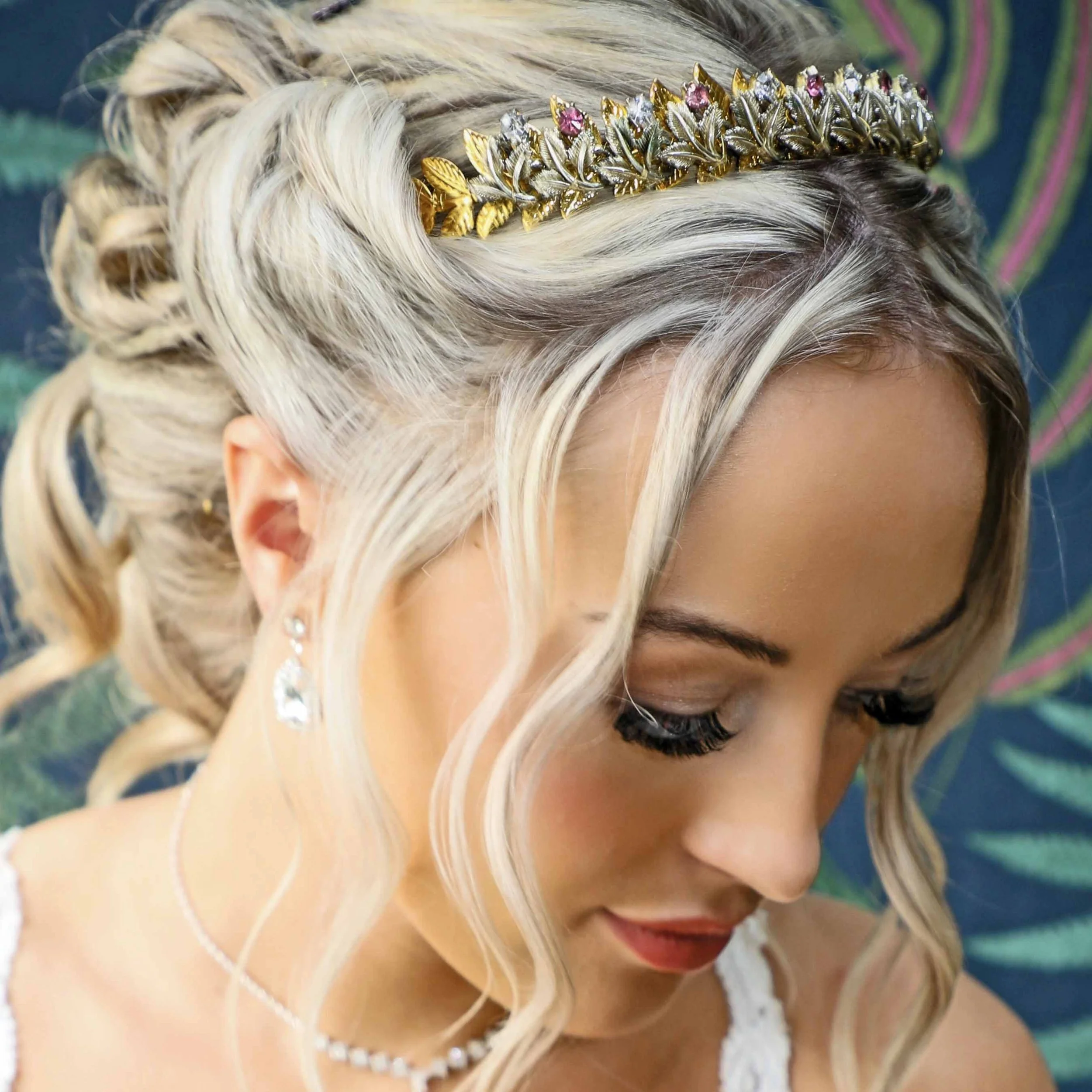 vintage 1950s gold pink jewelled hair band