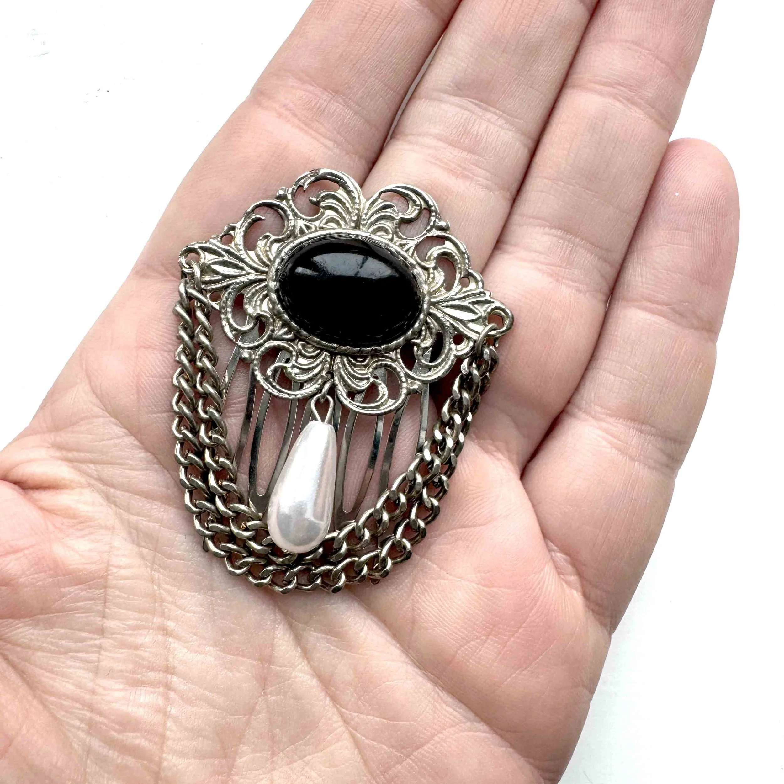 vintage gothic pearl hair comb