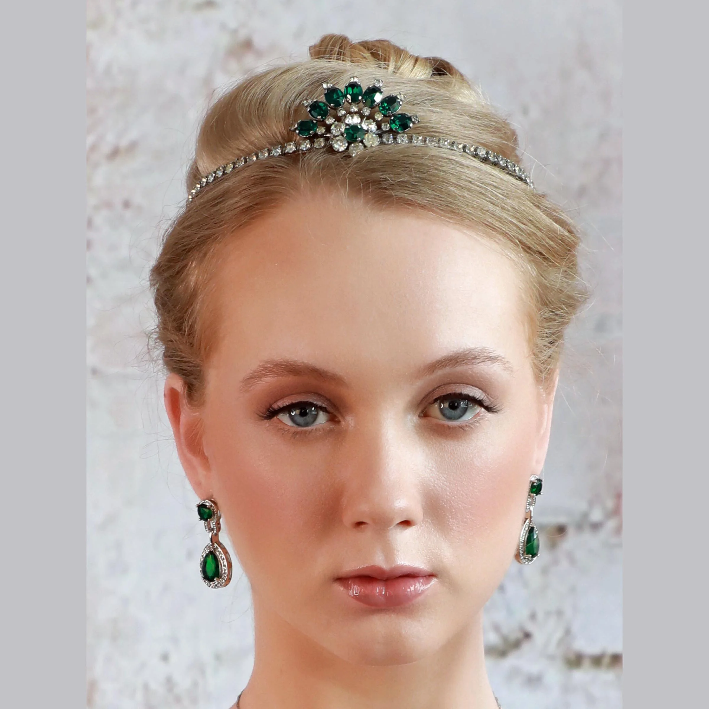 vintage emerald green jewelled headpiece
