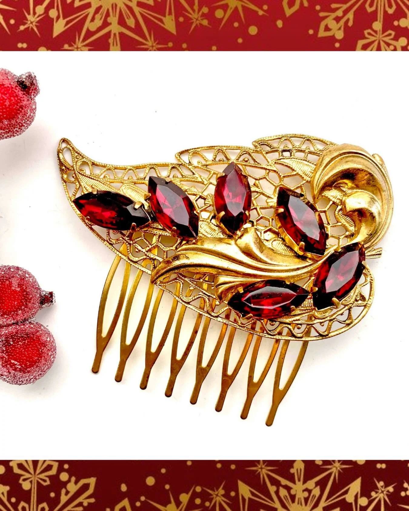 Vintage hair accessories for party outfits and Christmas gifts!
This pretty red and gold hair comb is the perfect finishing touch for a festive outfit. It would also make a lovely unique Christmas gift for anyone with mid-length or long dark hair. Ha