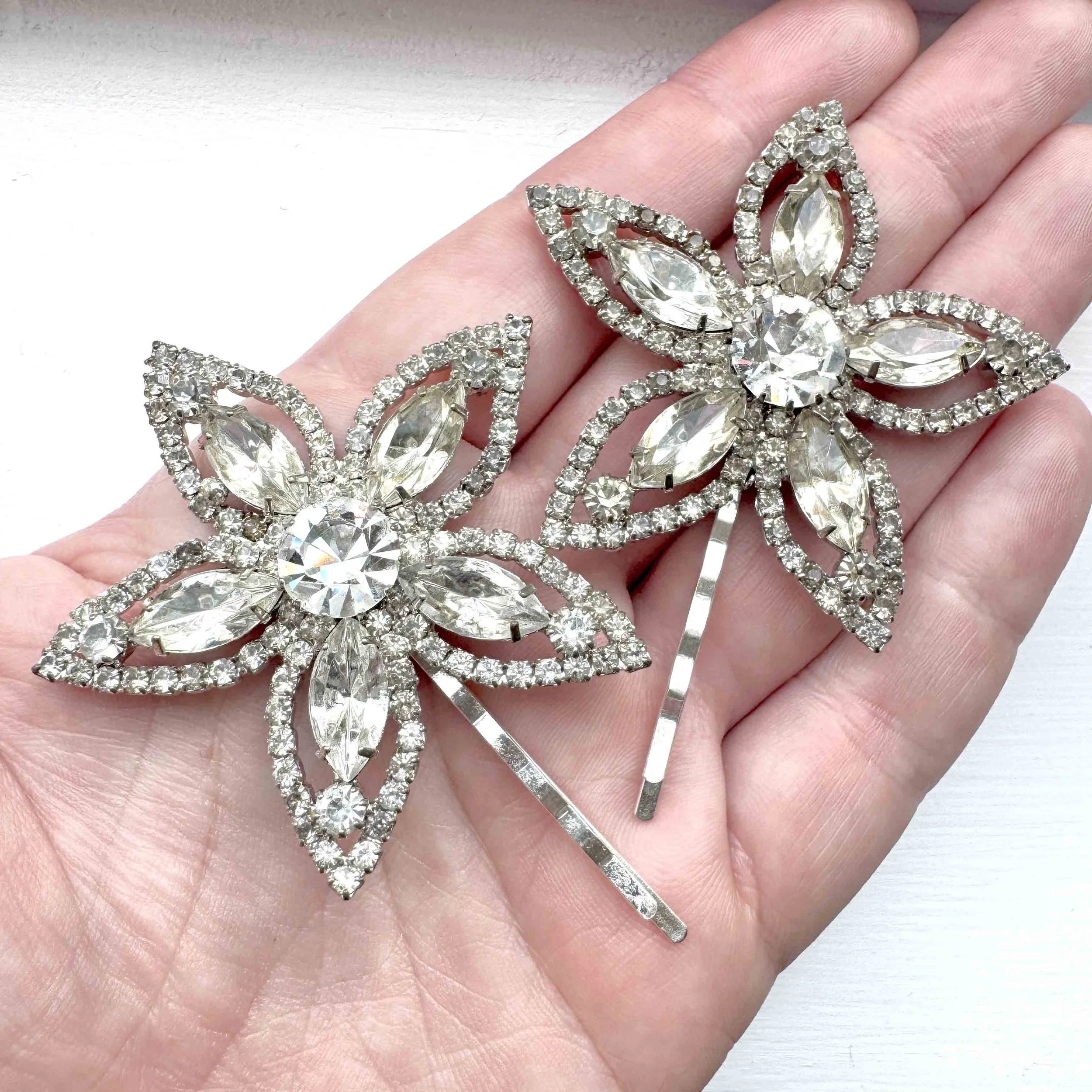 rhinestone flower hair slides, vintage jewelled hair slides, vintage hair accessories