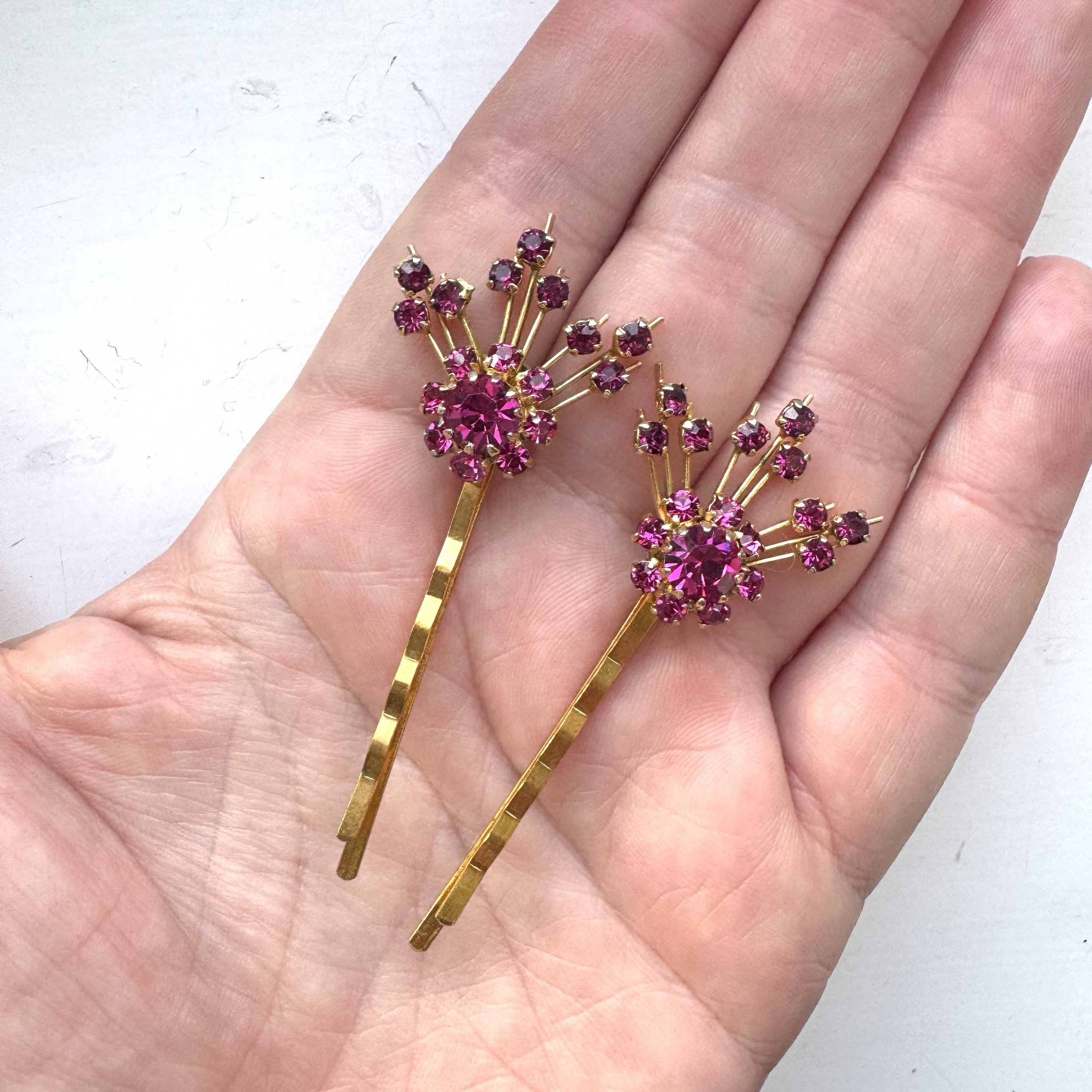 1950s vintage hot pink hair slides, vintage hair slides, vintage hair accessories