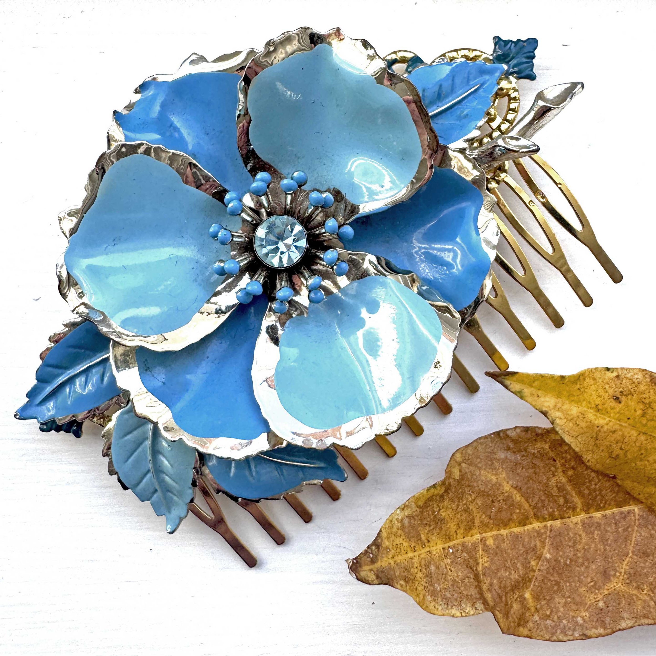 1950s vintage blue rhinestone flower bridal wedding hair comb, vintage hair accessories
