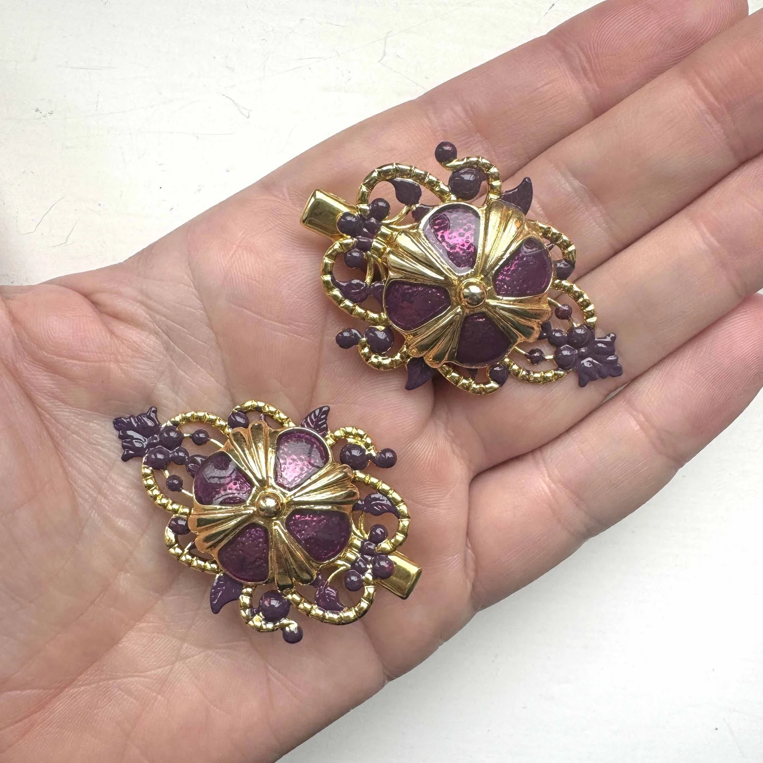 Pair Of Vintage Purple Enamel Gold Hair Clips - vintage hair  display picture 3