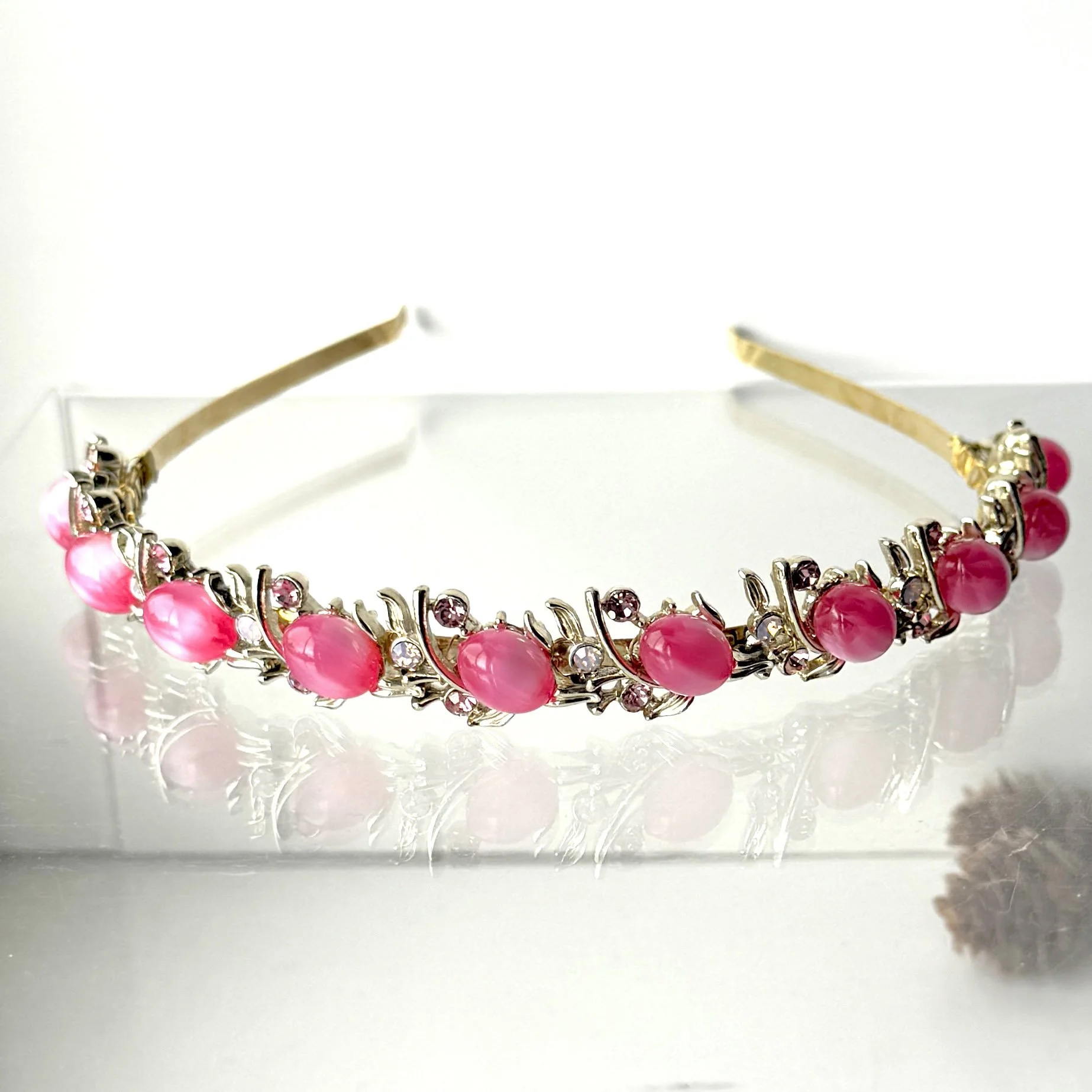 vintage 1950s hot pink jewelled hair band, vintage hair accessories