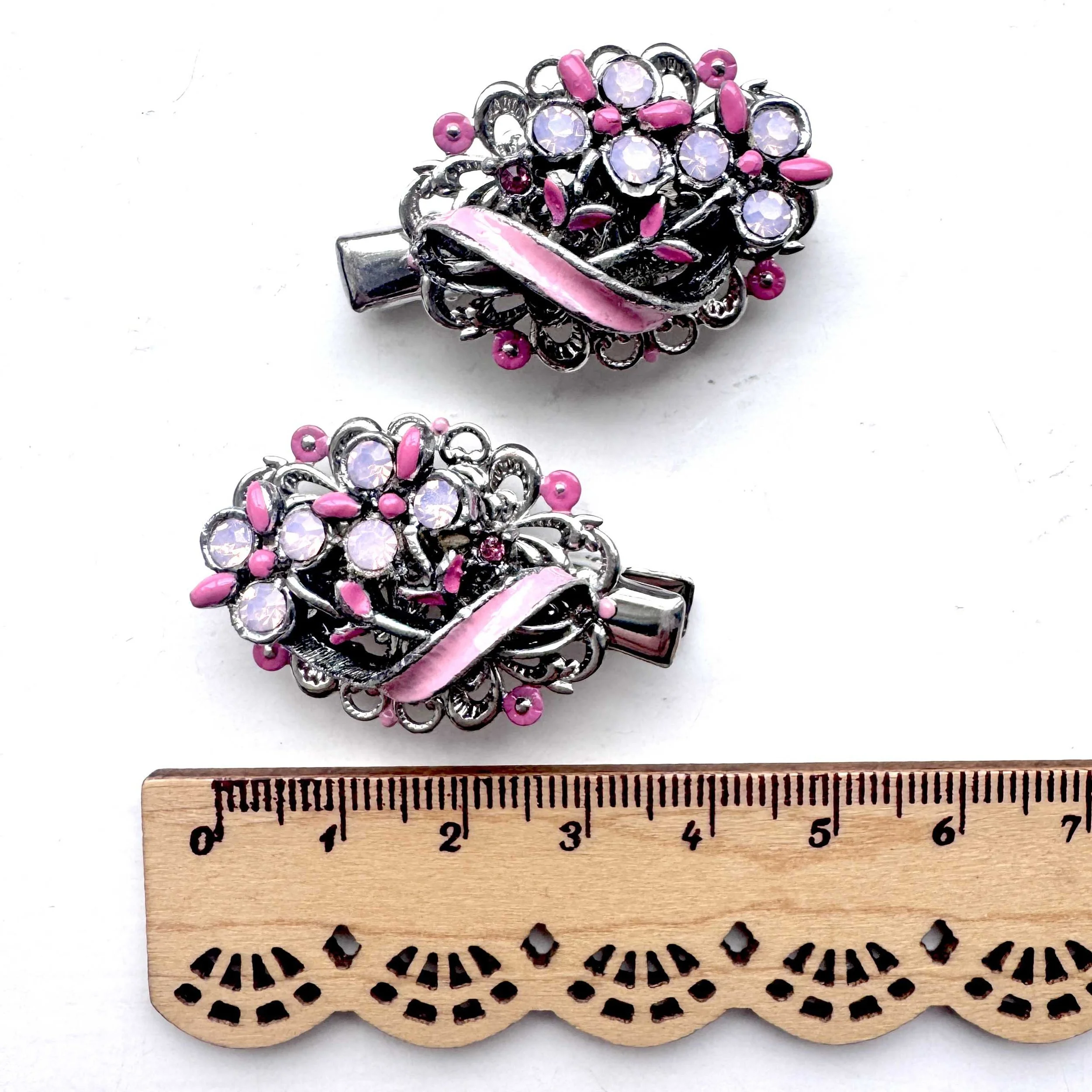 1950s vintage pink rhinestone floral hair clips - vintage hair accessories