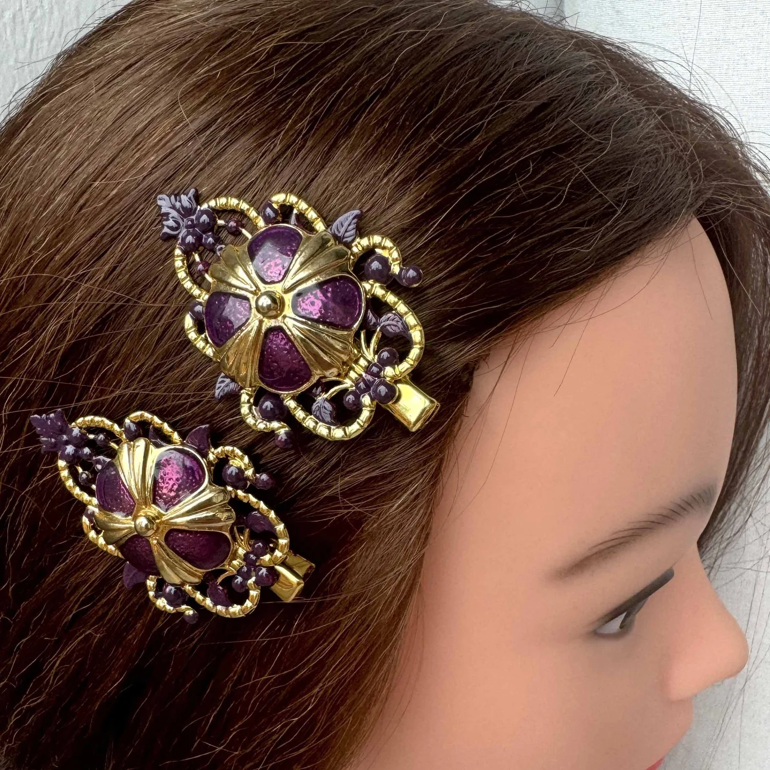 Pair Of Vintage Purple Enamel Gold Hair Clips - vintage hair  display picture 3