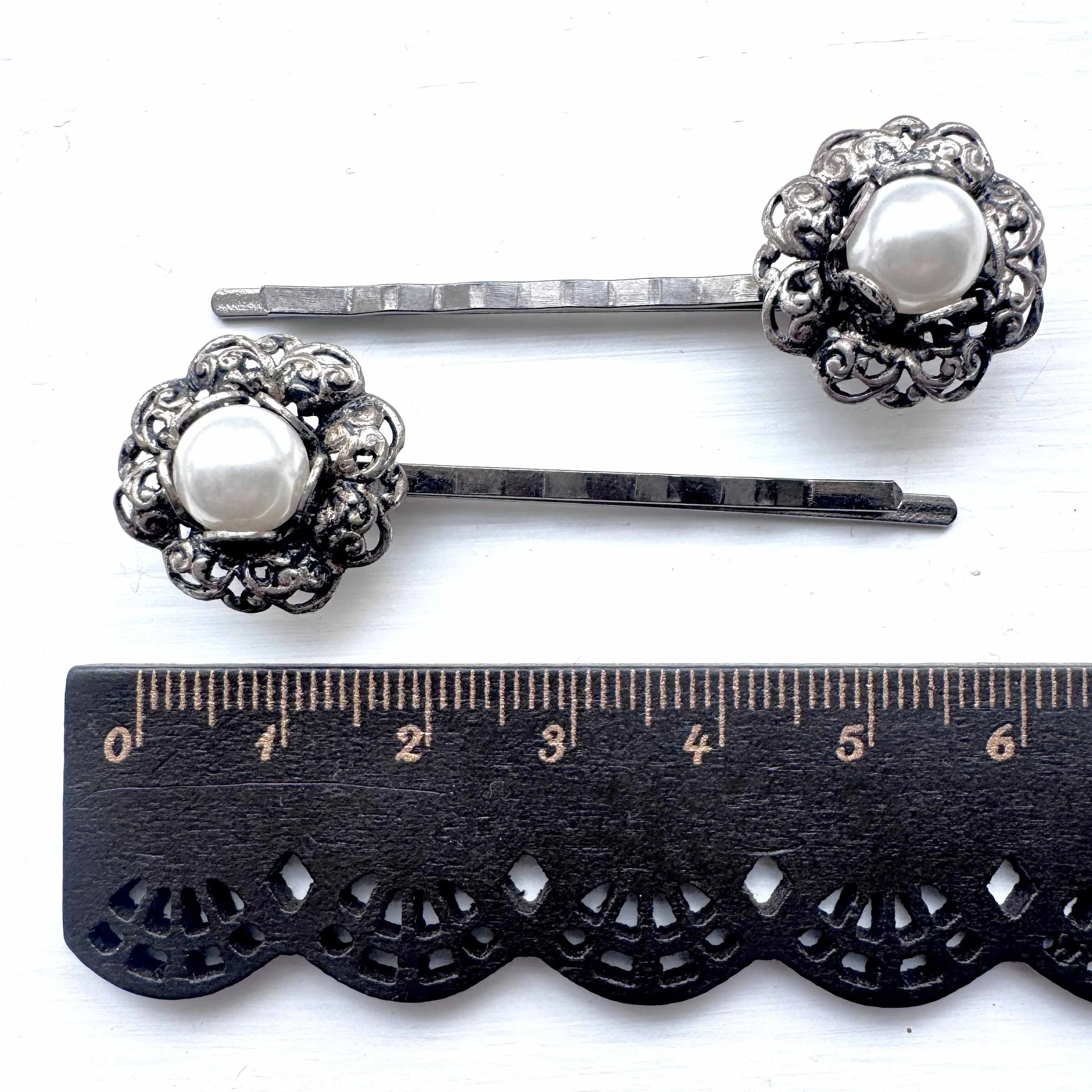 silver pearl hair clips, pearl bridal hair pins, vintage hair accessories