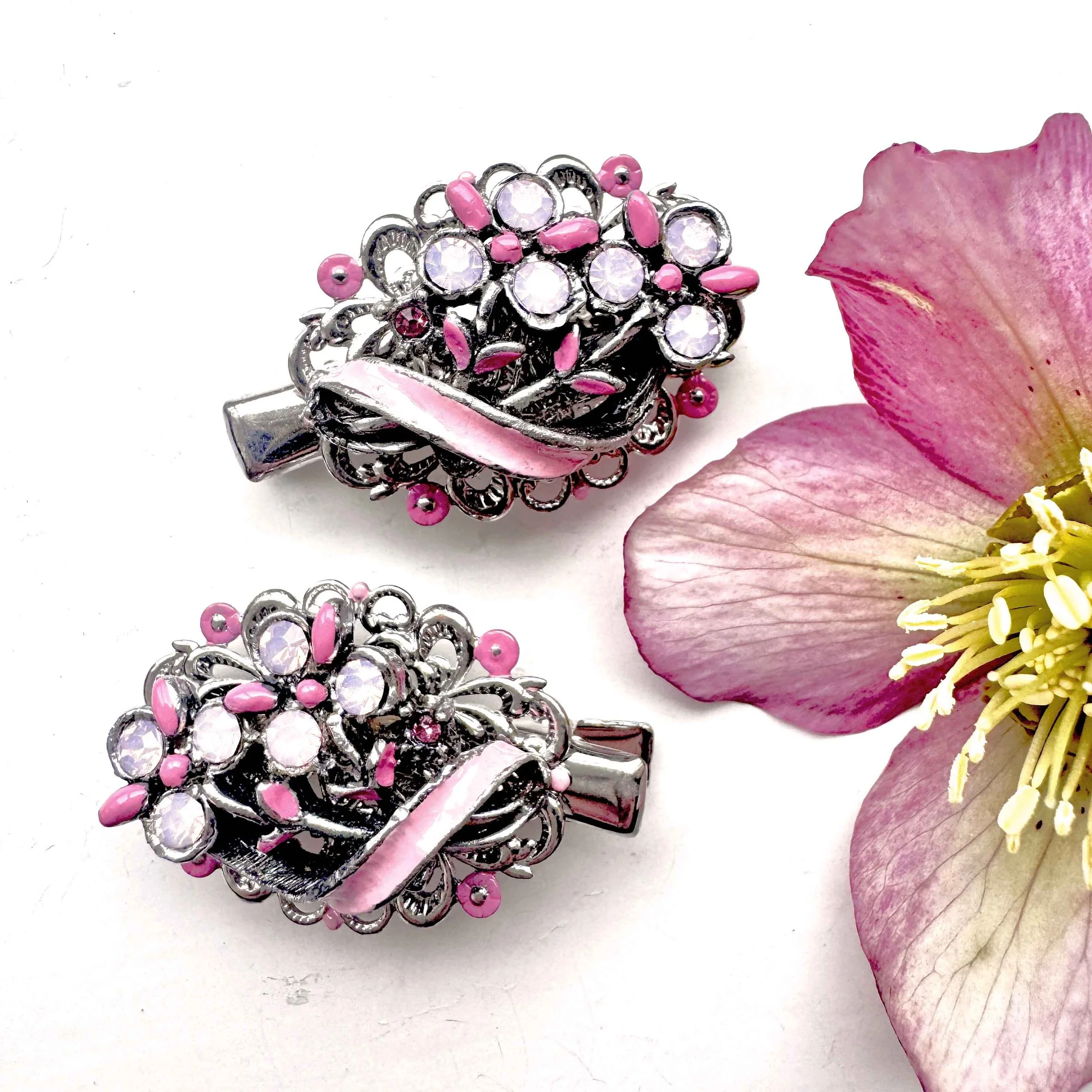 1950s vintage pink rhinestone flower hair clips - vintage hair accessories