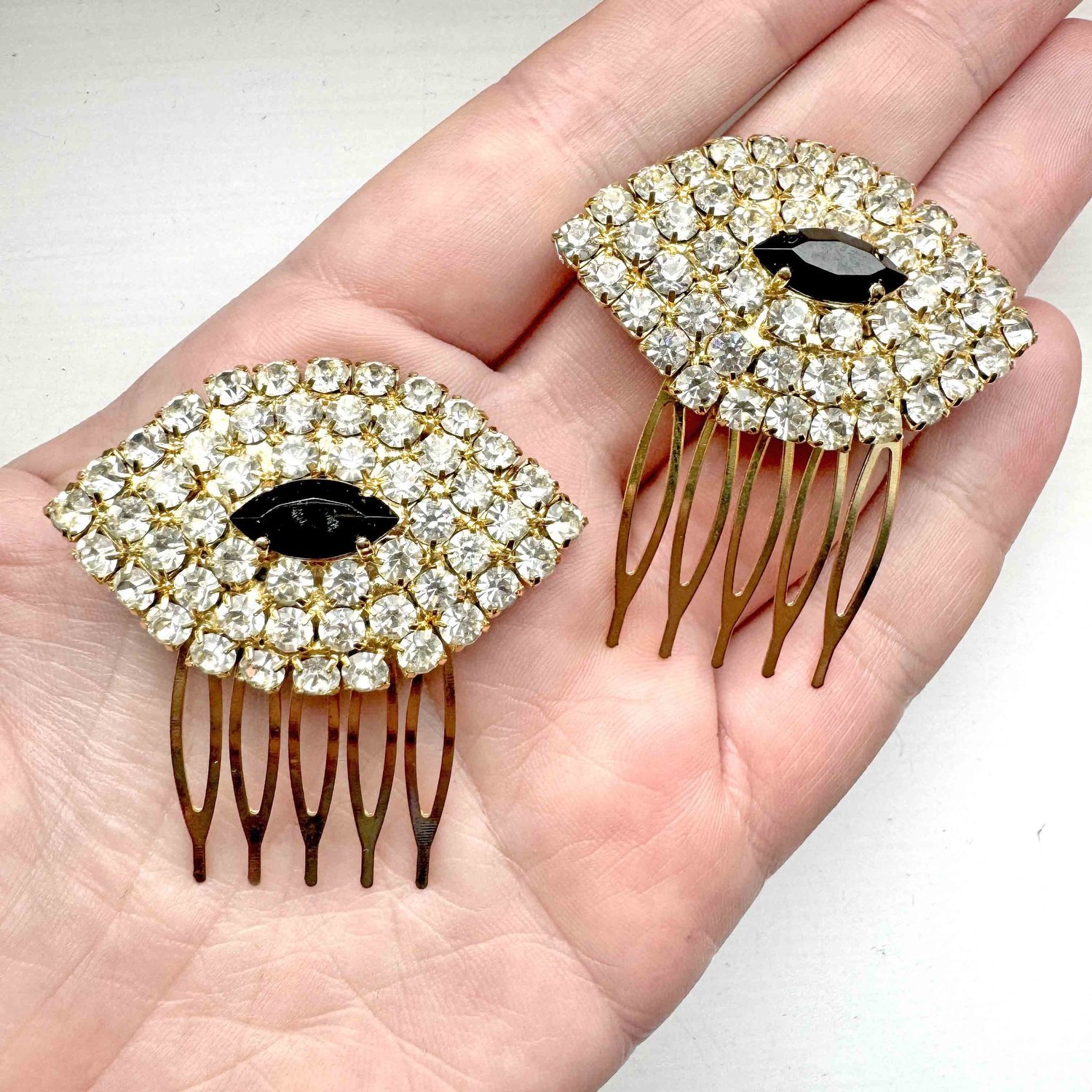 Vintage 1950s Black and Gold Rhinestone Hair Combs - vintage  display picture 1