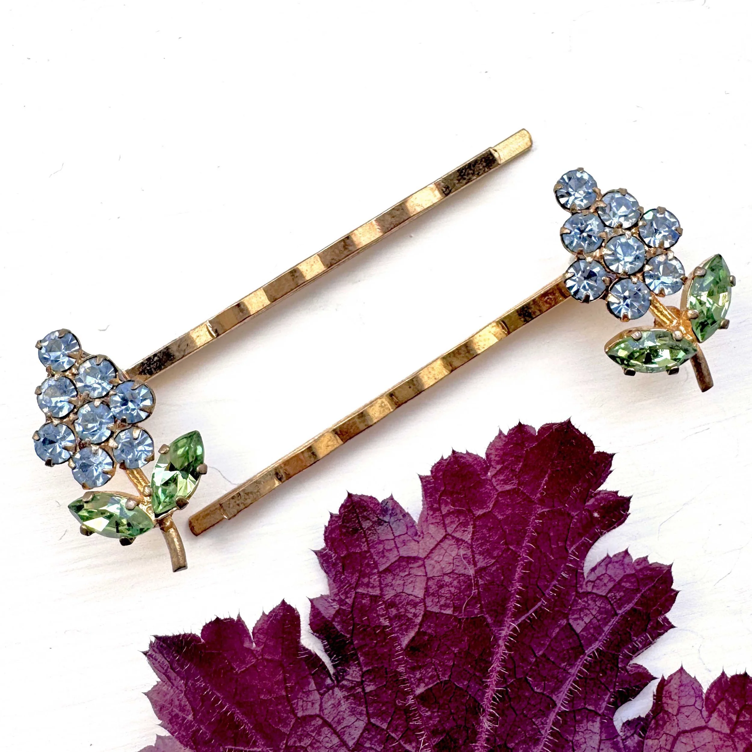 vintage light blue flower hair pins, vintage hair accessories