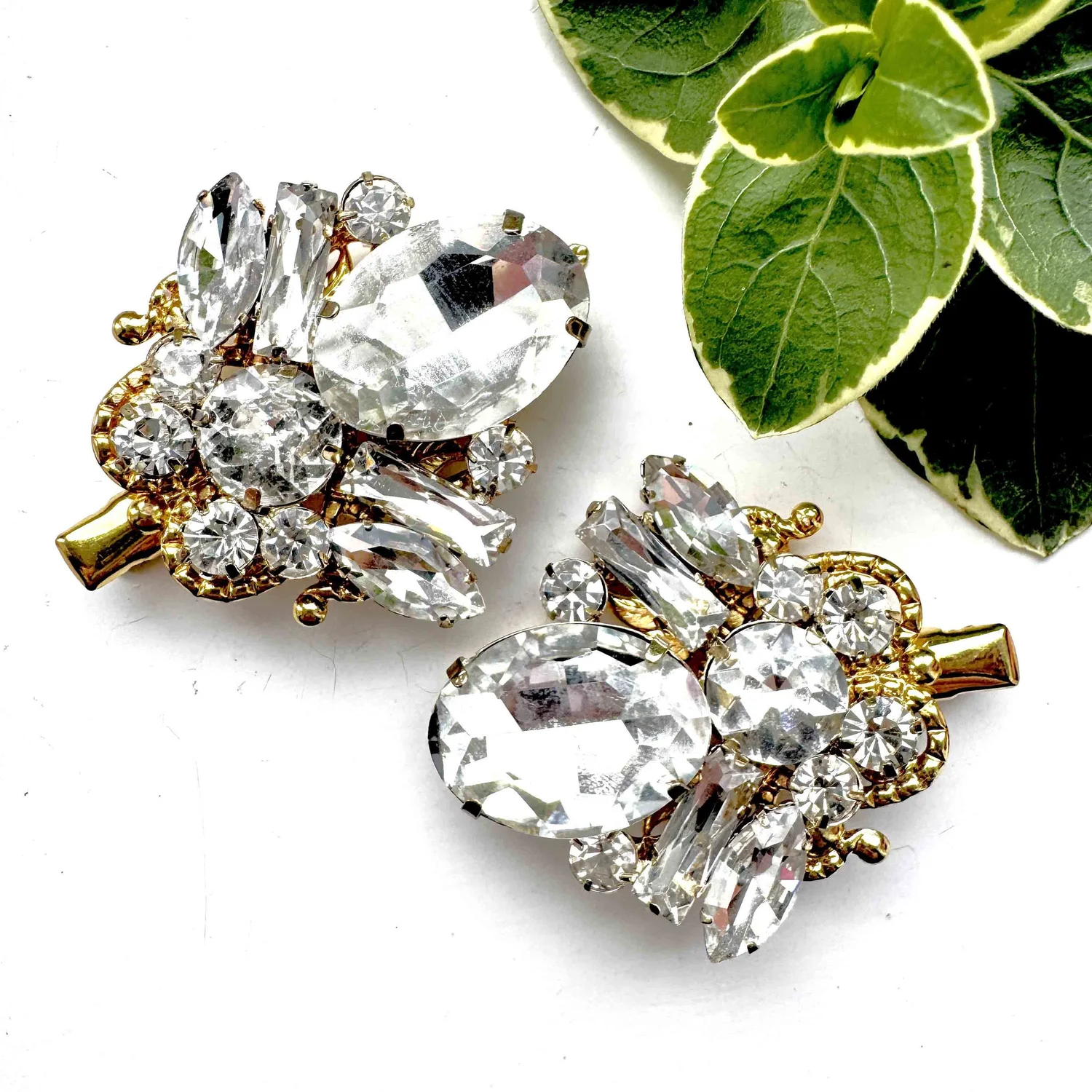 Golden Filigree Clip Hair Accessories Amazon.com: Leaf Hair Clips with Tassel, Metal Hair Claw  main image 4