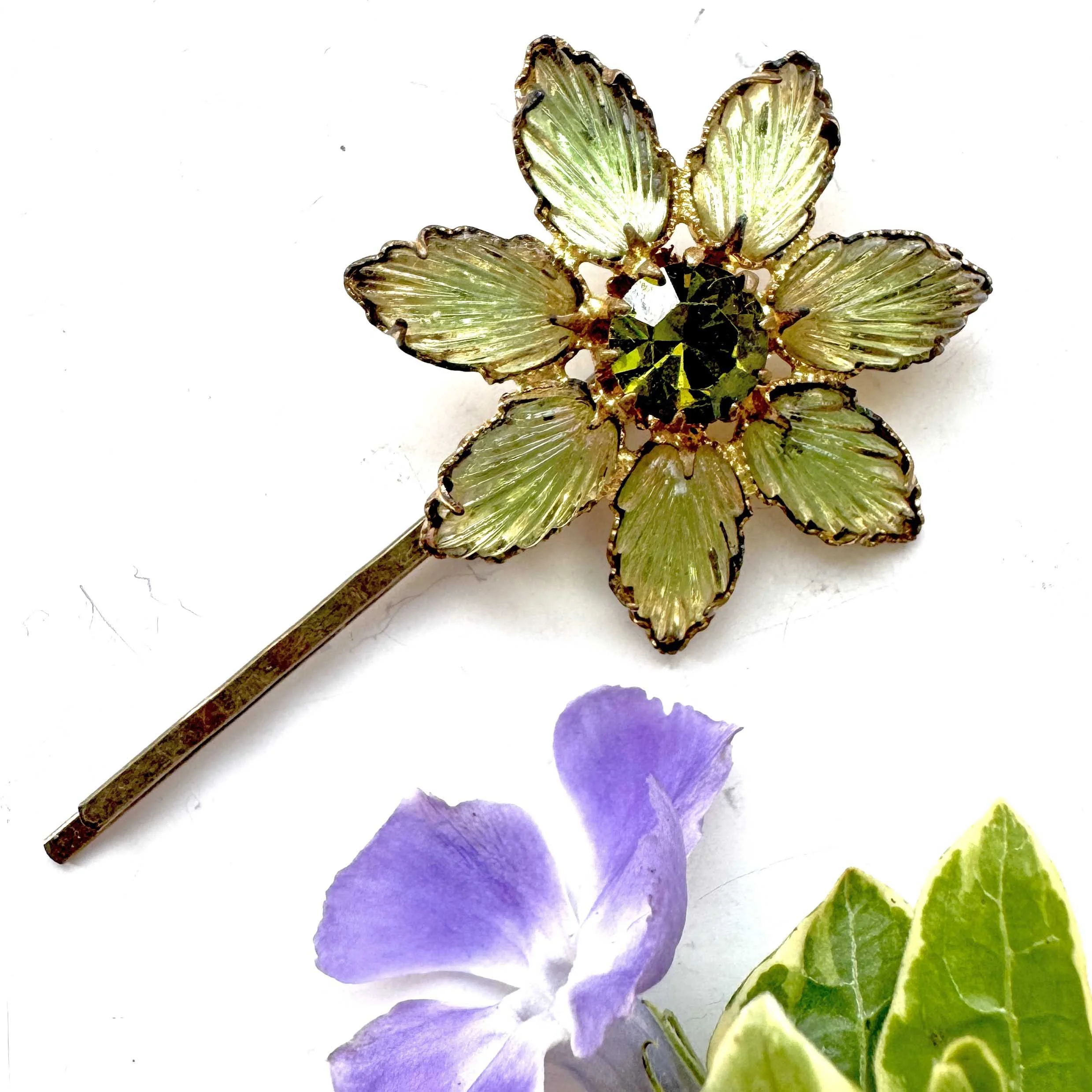 1930s vintage green flower hair pin, vintage hair pin, vintage hair accessories