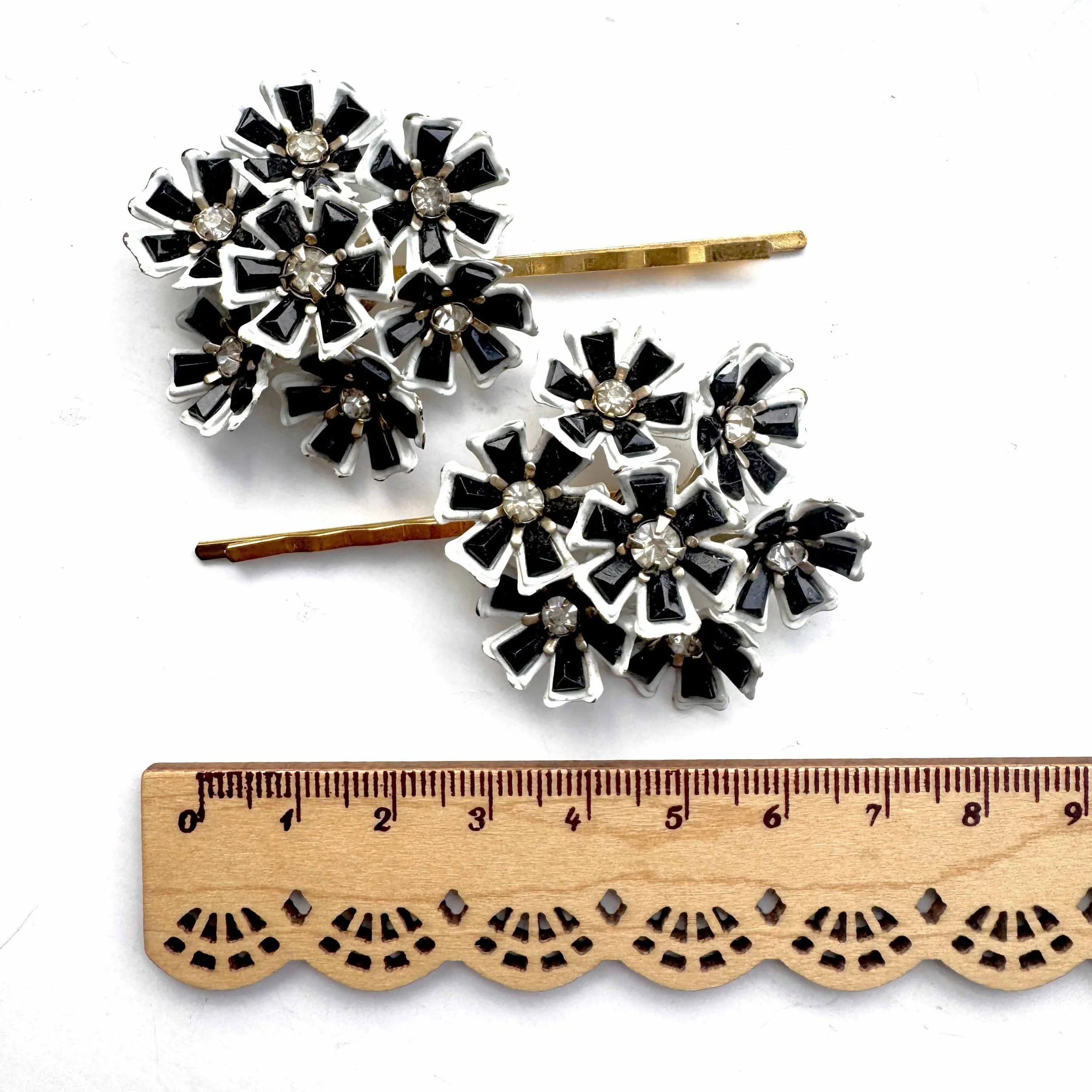 antique black and white flower hair pins, vintage hair accessories