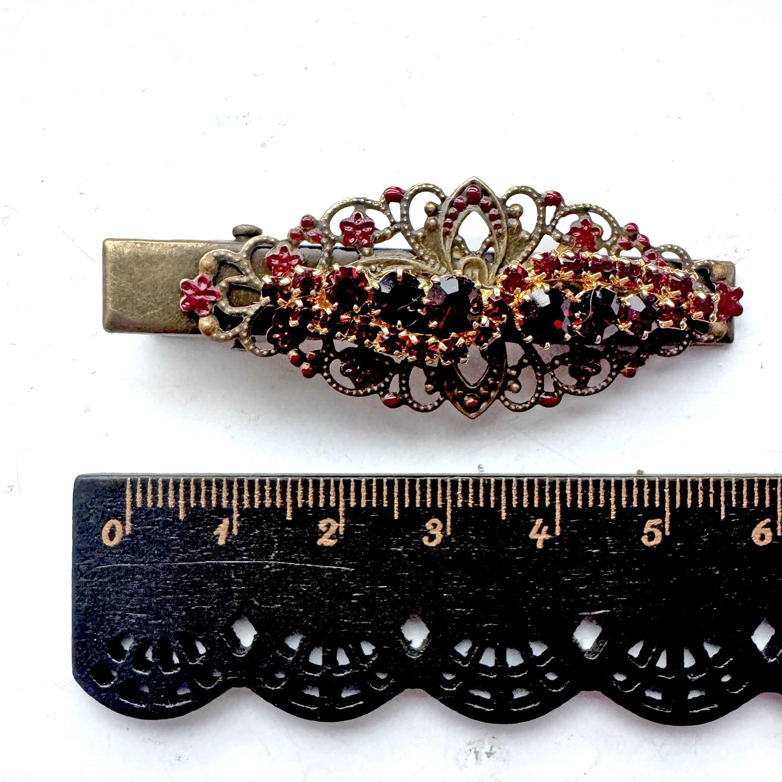 1950s vintage garnet red rhinestone hair ornament - antique hair jewellery
