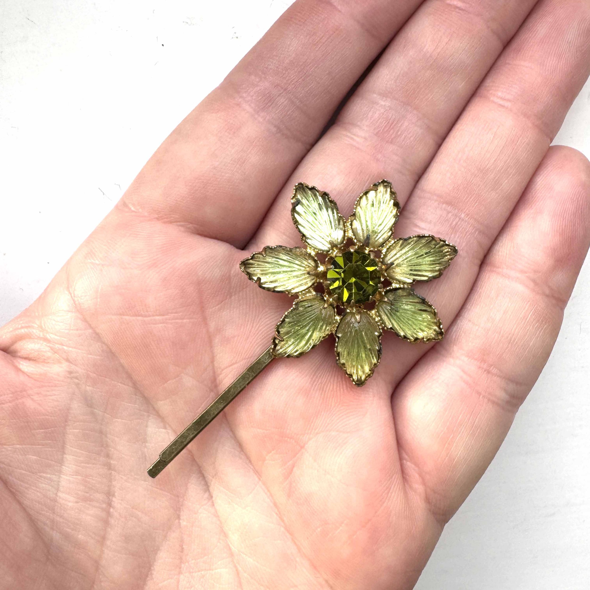 1930s vintage green flower hair slide, vintage hair slide, vintage hair accessories