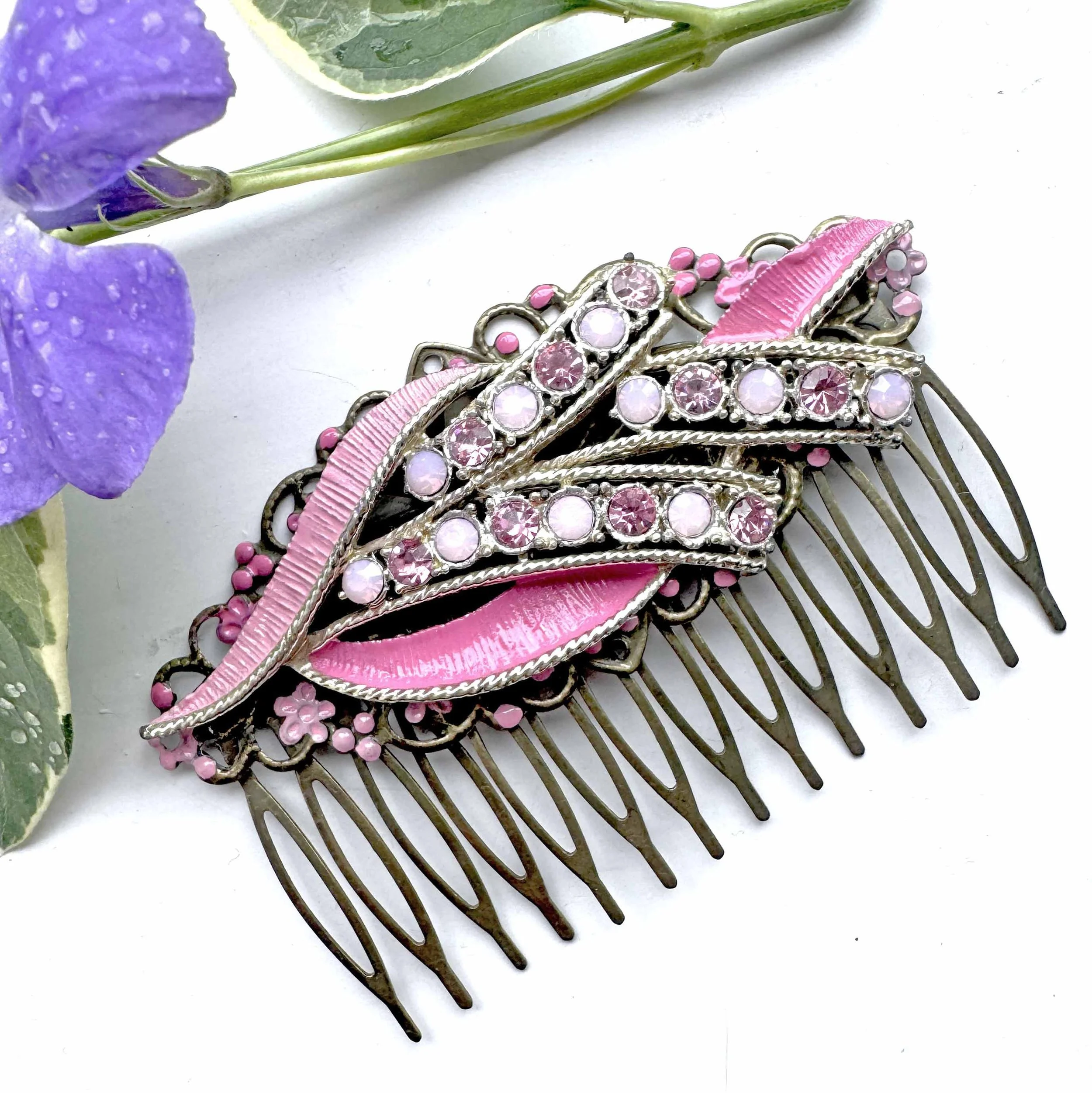 vintage 1950s statement pink rhinestone jewelled bridal wedding hair slide