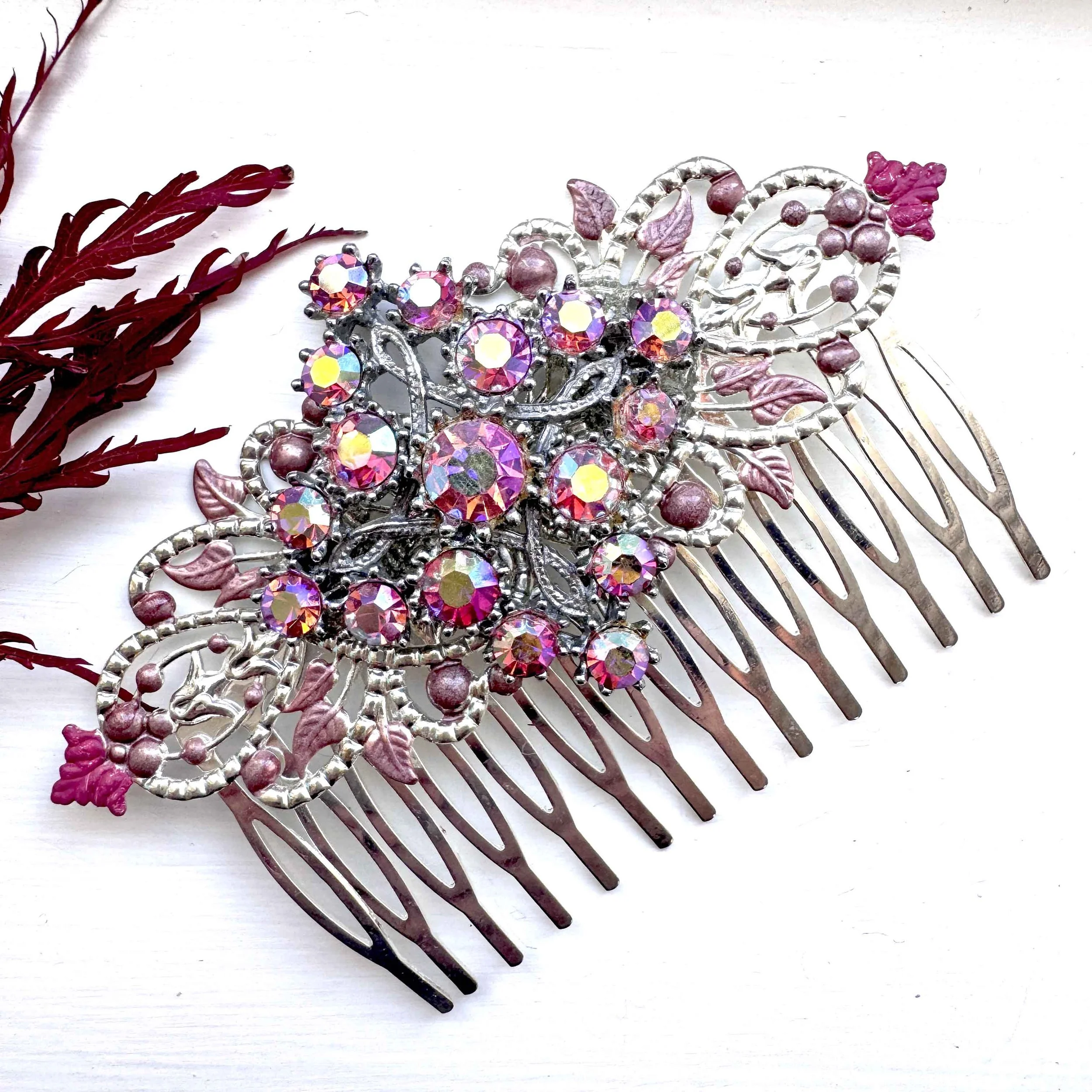 1950s pink jewelled vintage hair comb, vintage hair accessories
