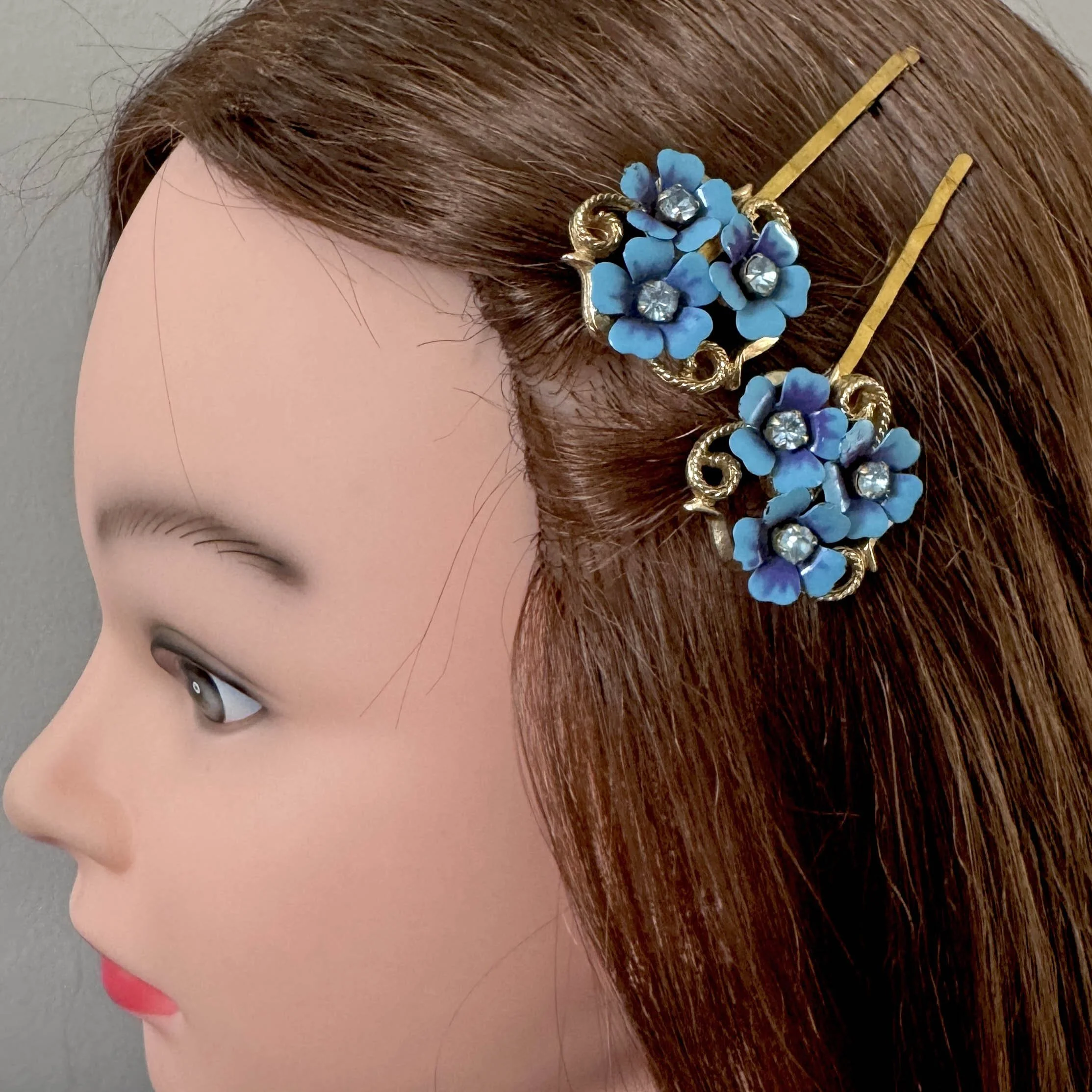 vintage blue flower hair clips, vintage hair accessories