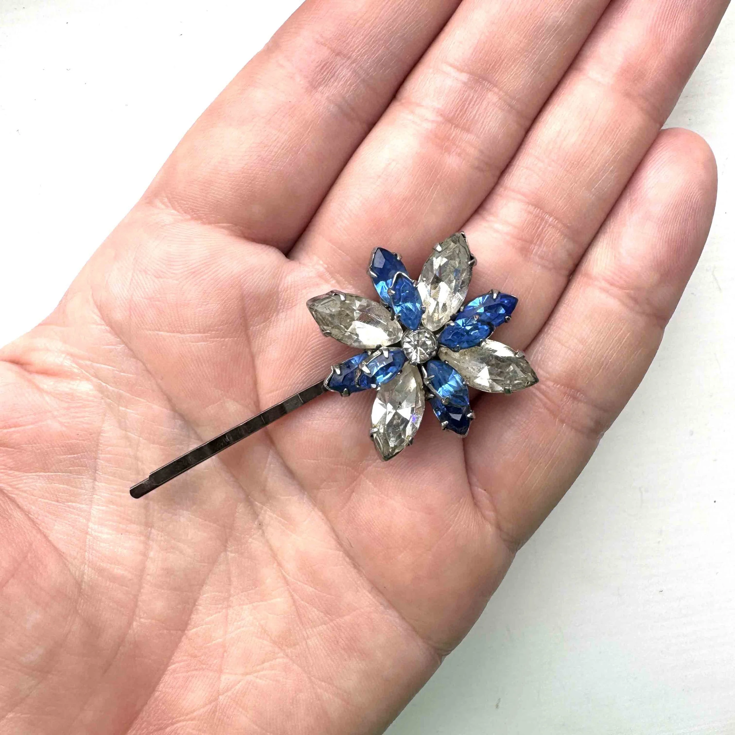 1950s vintage blue rhinestone hair slide, vintage hair accessories