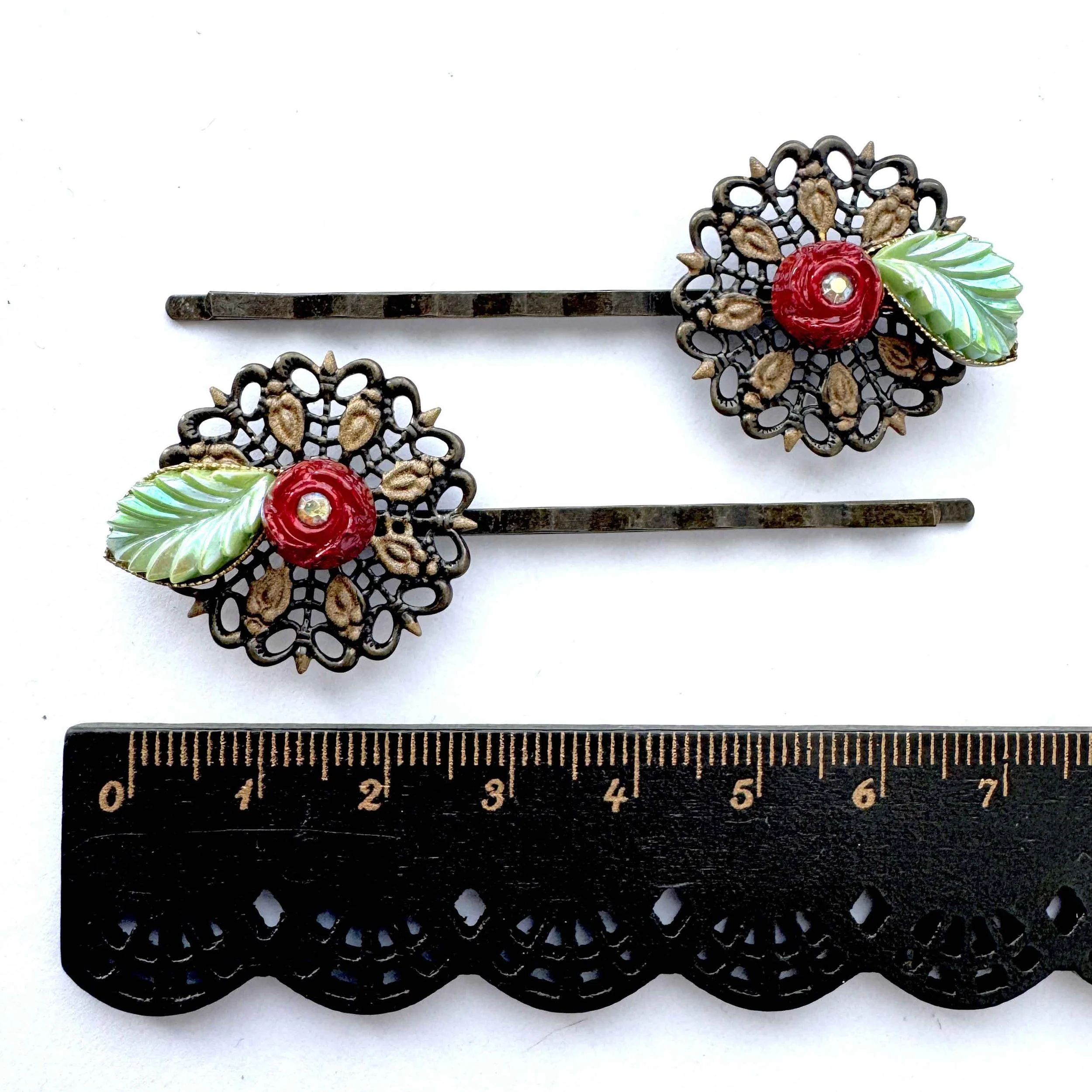 40s vintage red rosebud hair barrettes, vintage hair accessories