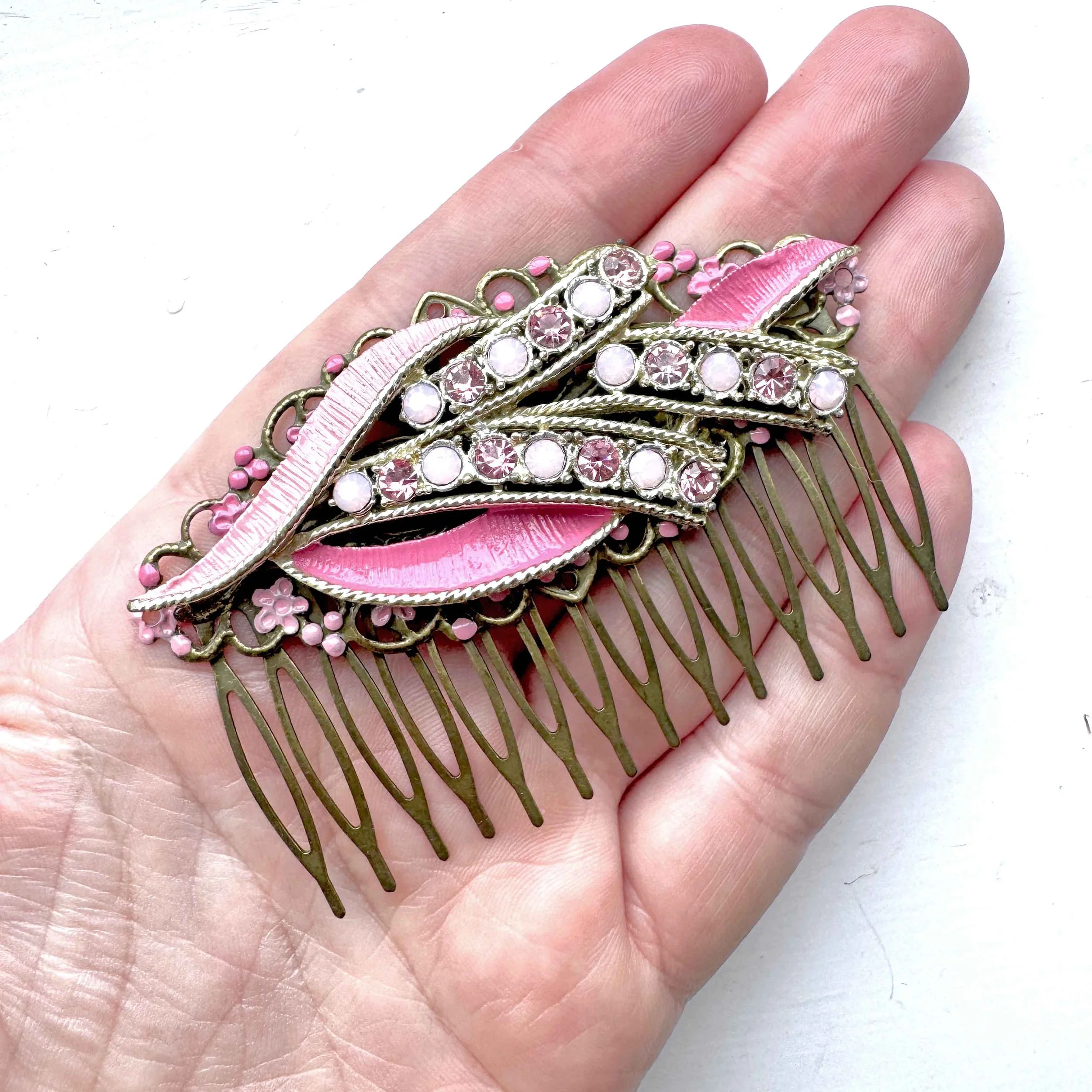 pink antique har comb, vintage hair accessories