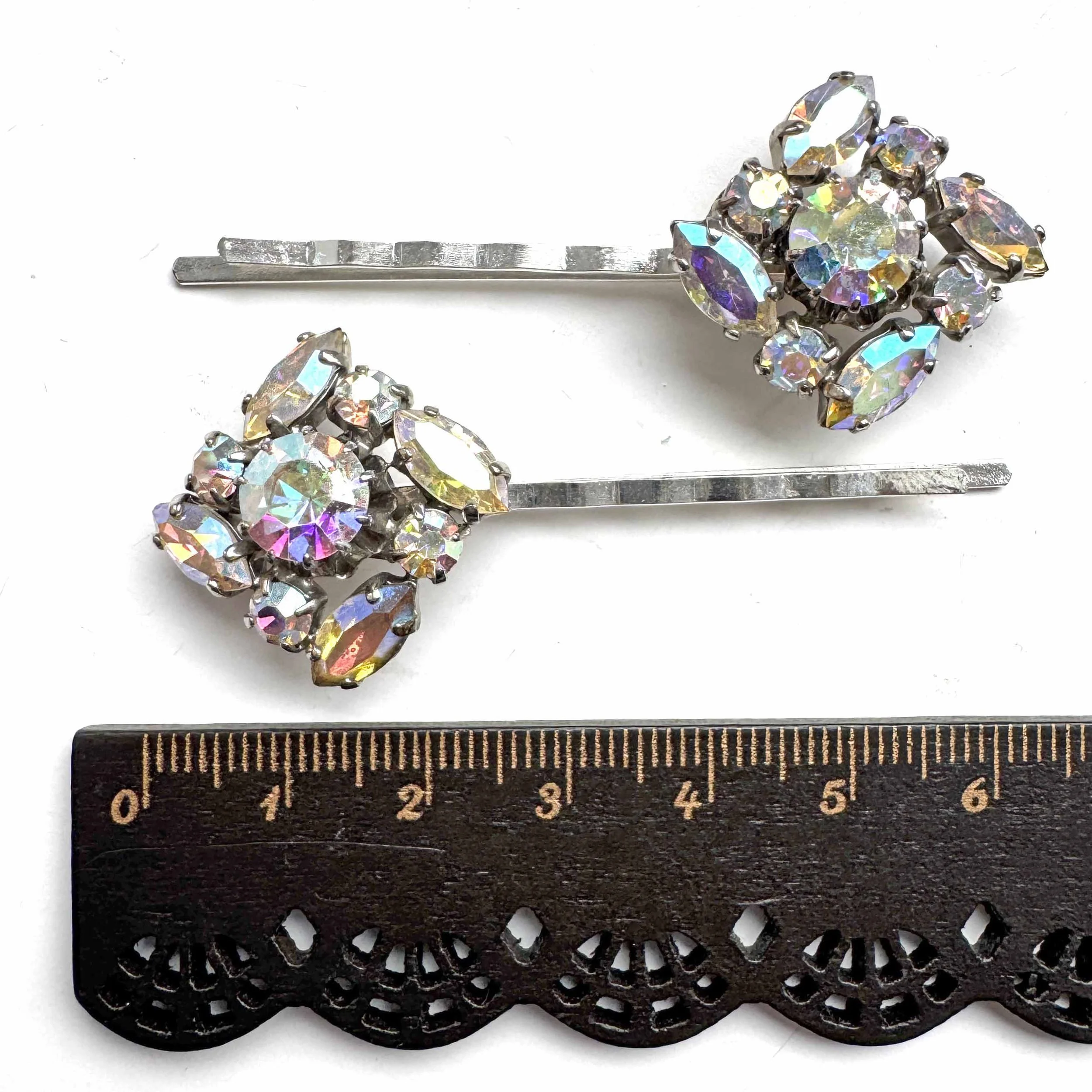1950s vintage aurora rhinestone hair clips, vintage hair accessories