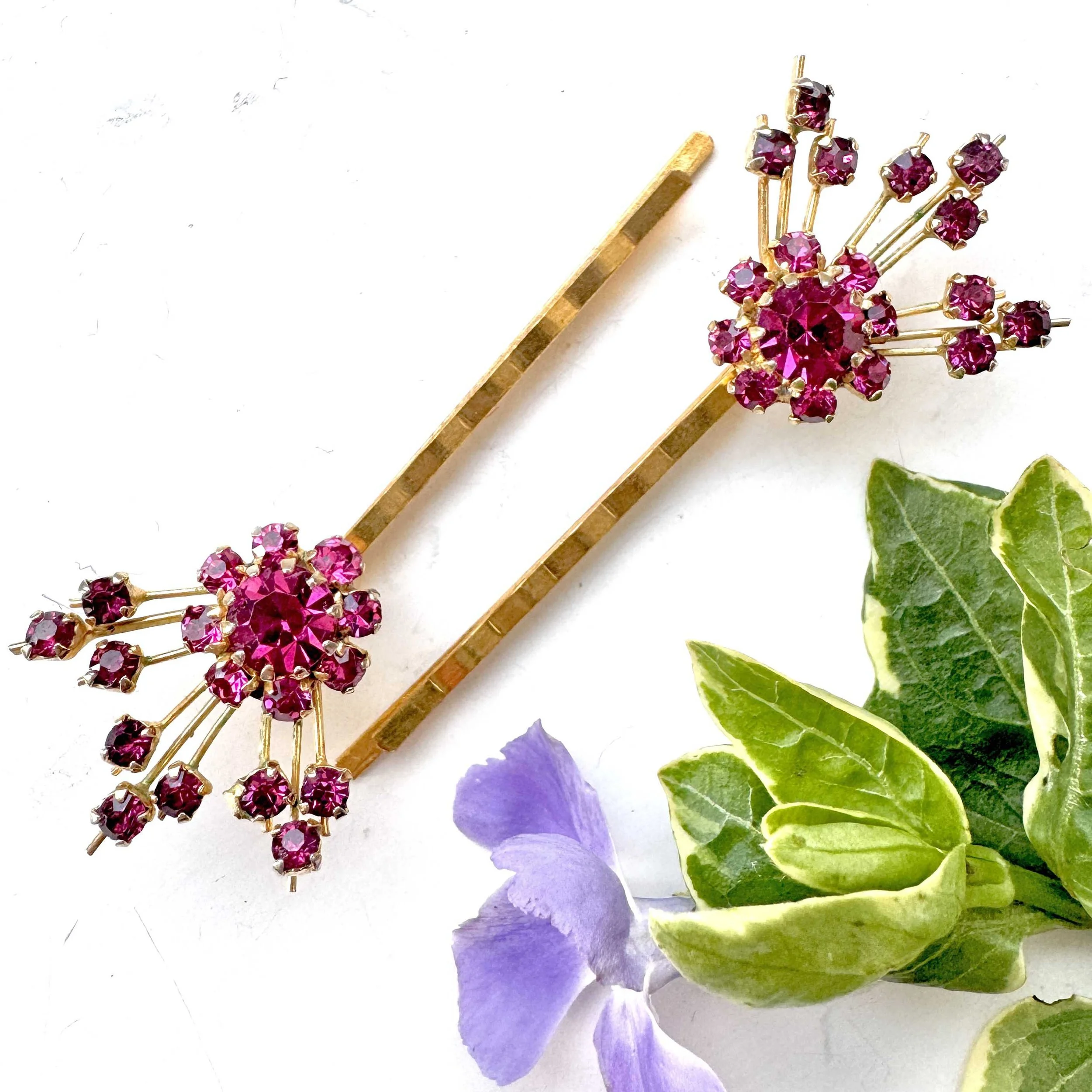 1950s vintage hot pink hair pins, vintage hair pins, vintage hair accessories