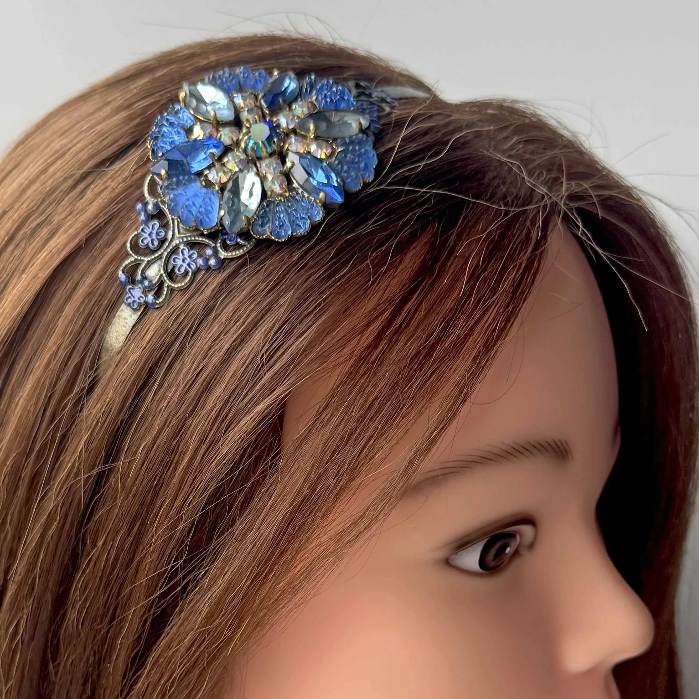 1930s vintage blue jewelled flower headband, vintage hair accessories