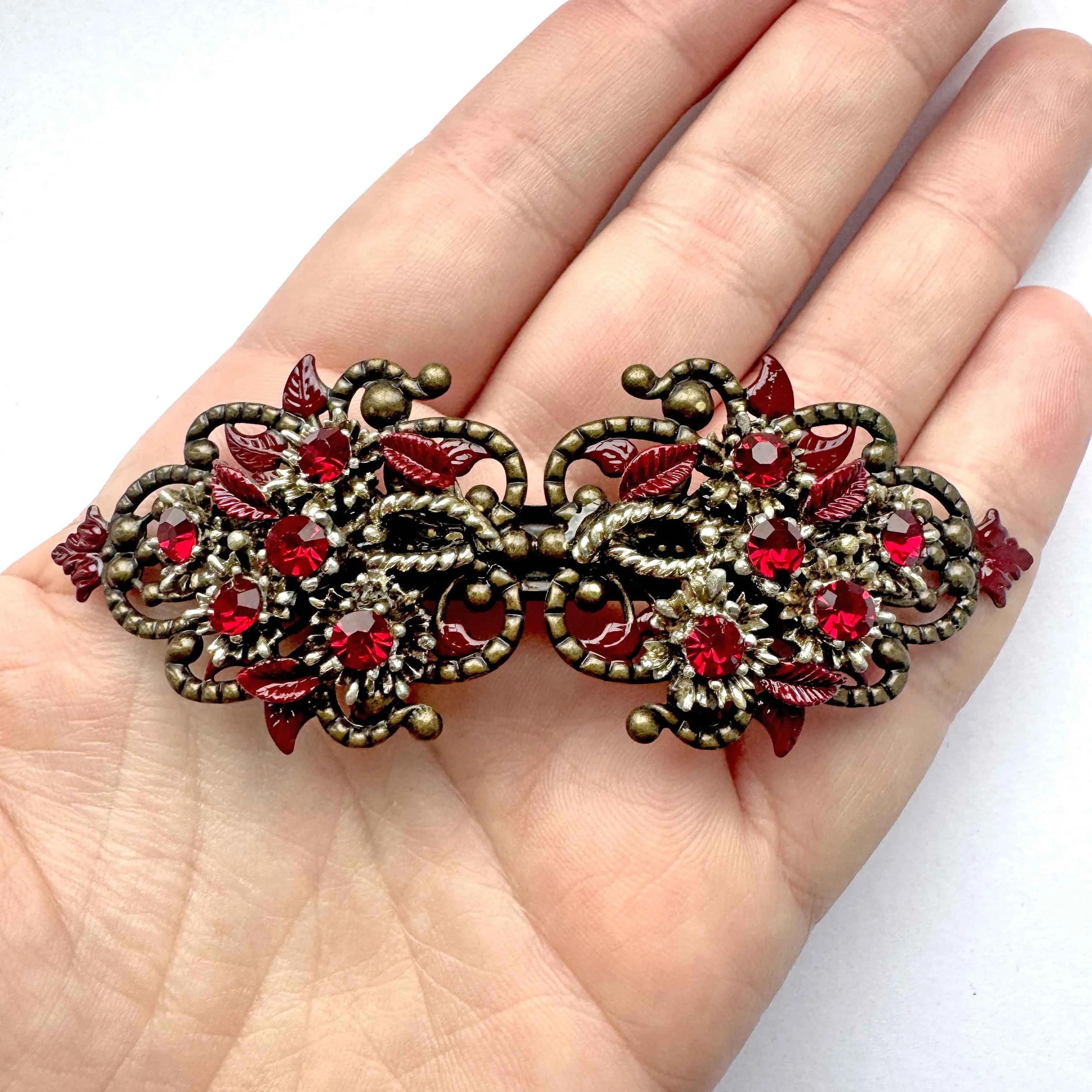 vintage 1950s ruby red jewelled hair clip, vintage hair accessories