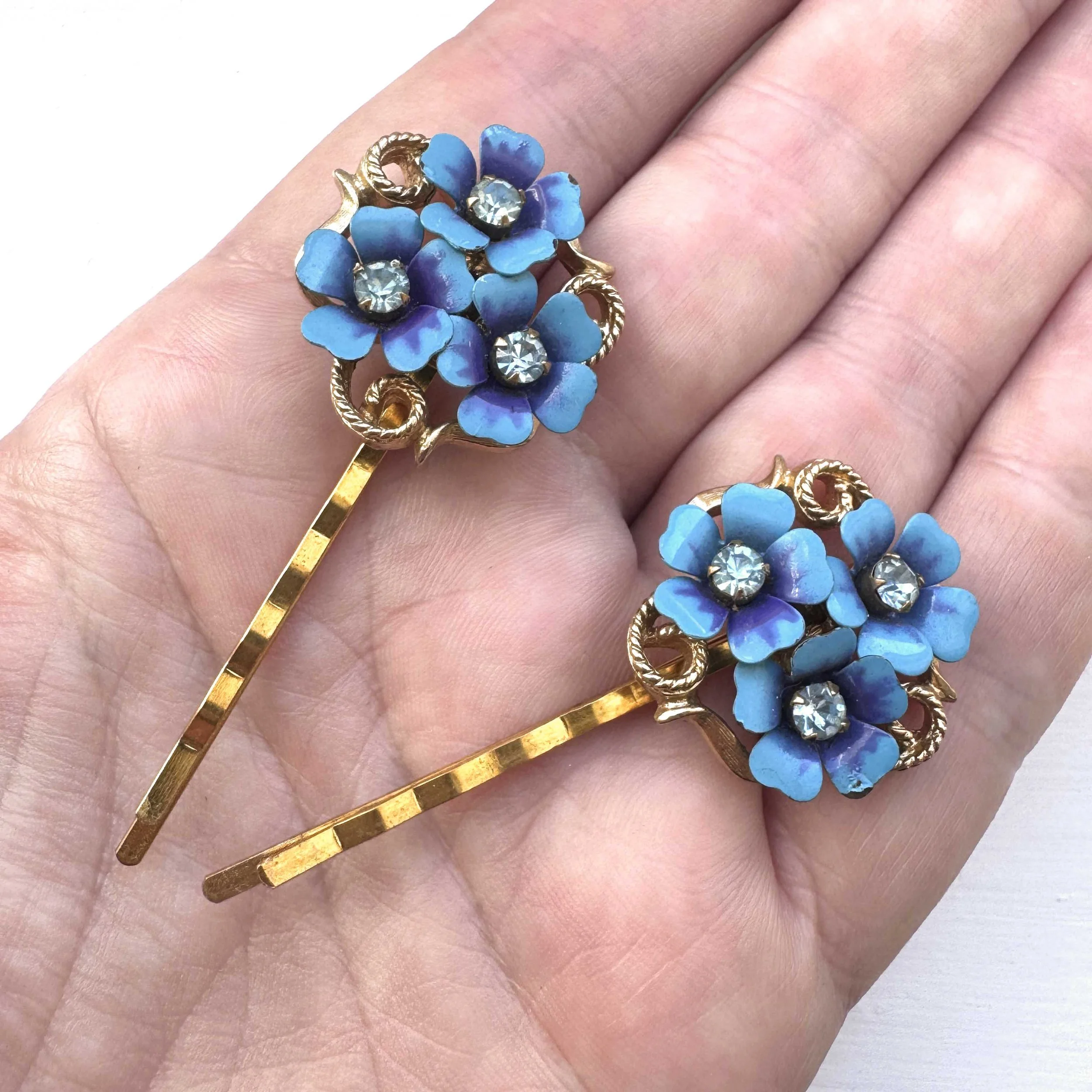 vintage blue flower hair barrettes, vintage hair accessories