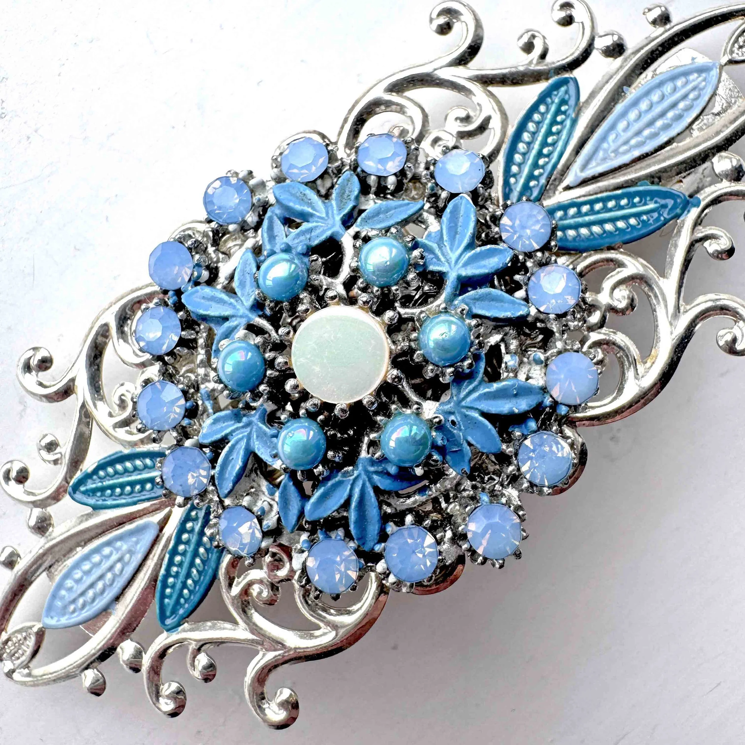 1940s vintage blue jewelled hair clasp, vintage hair accessories