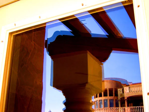 encanto_beach-portales_reflection_on_bruce.jpg