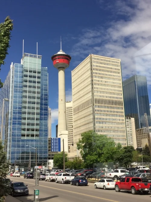 Calgary Tower.jpg