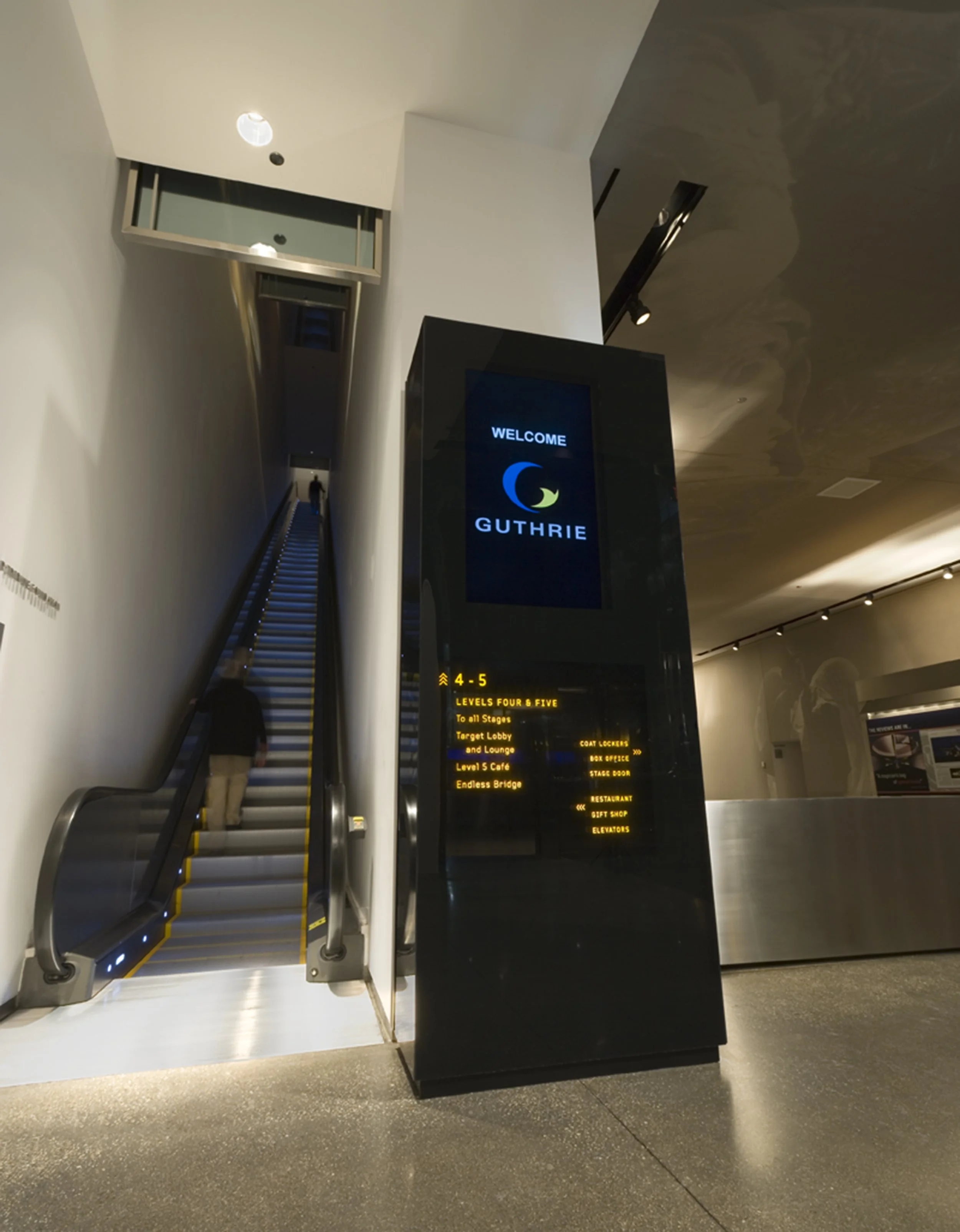 Guthrie_Kiosk escalator_TALL.jpg