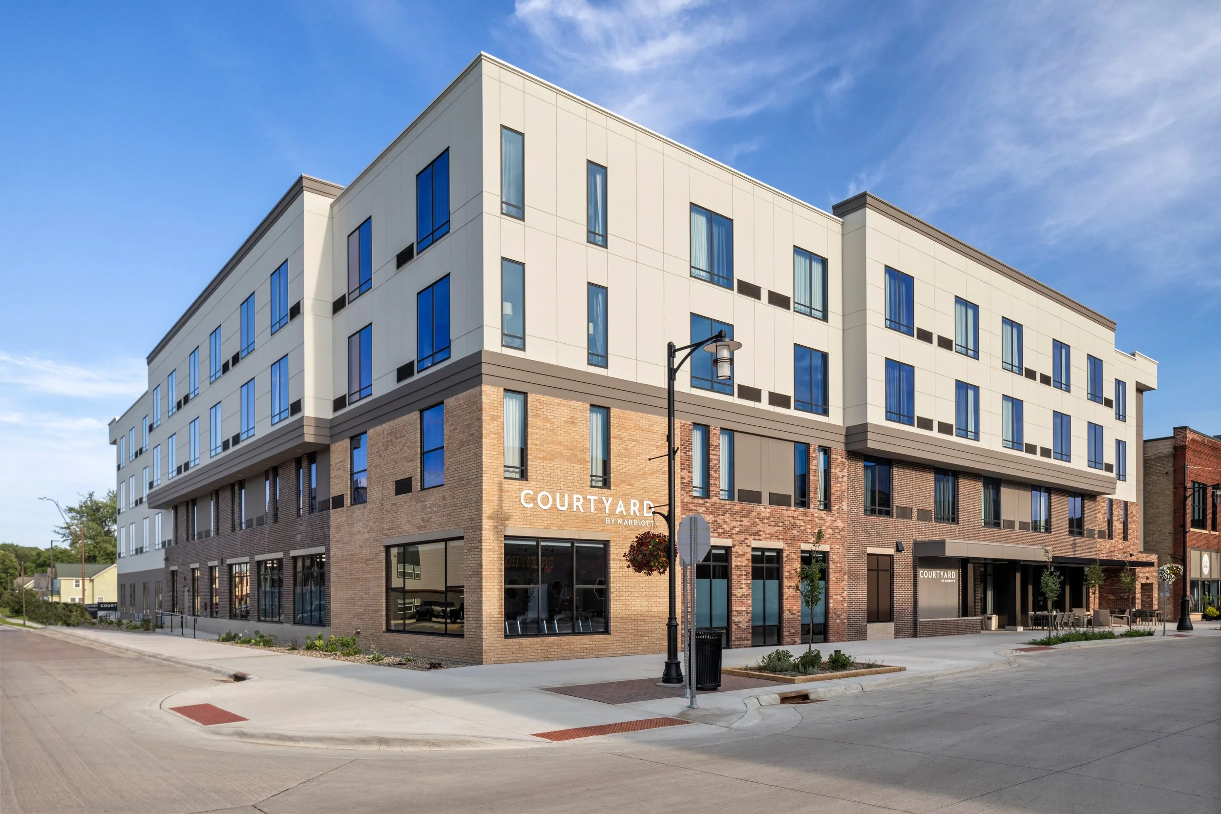 Courtyard Owatonna Downtown