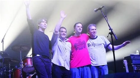 strangefolk wave.jpeg