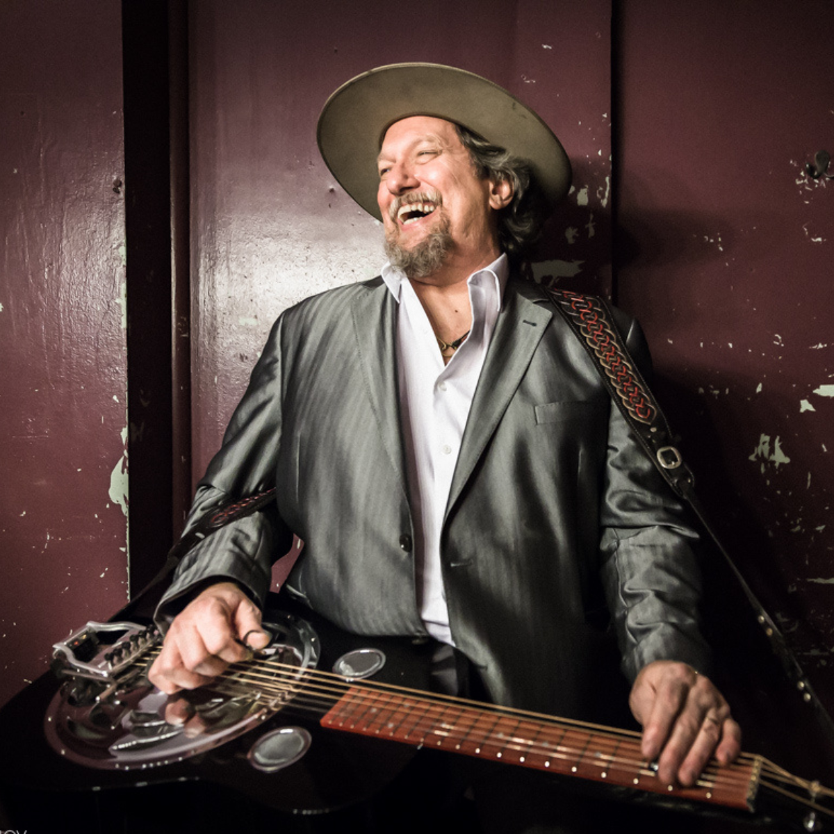 Jerry Douglass with Reid Genauer & Assembly of Dust.png