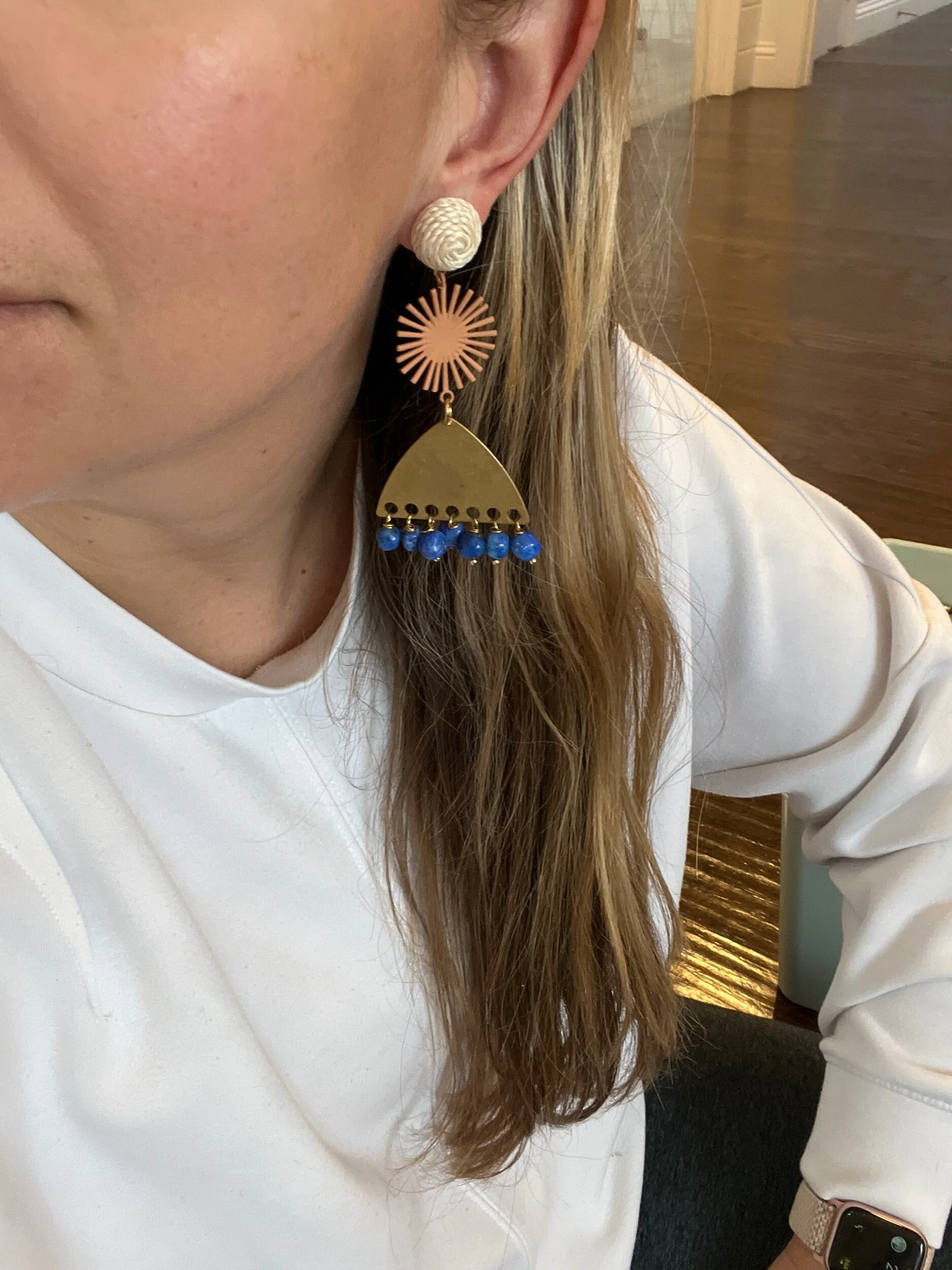 911CBE6F-3A8B-460C-927A-738460663474